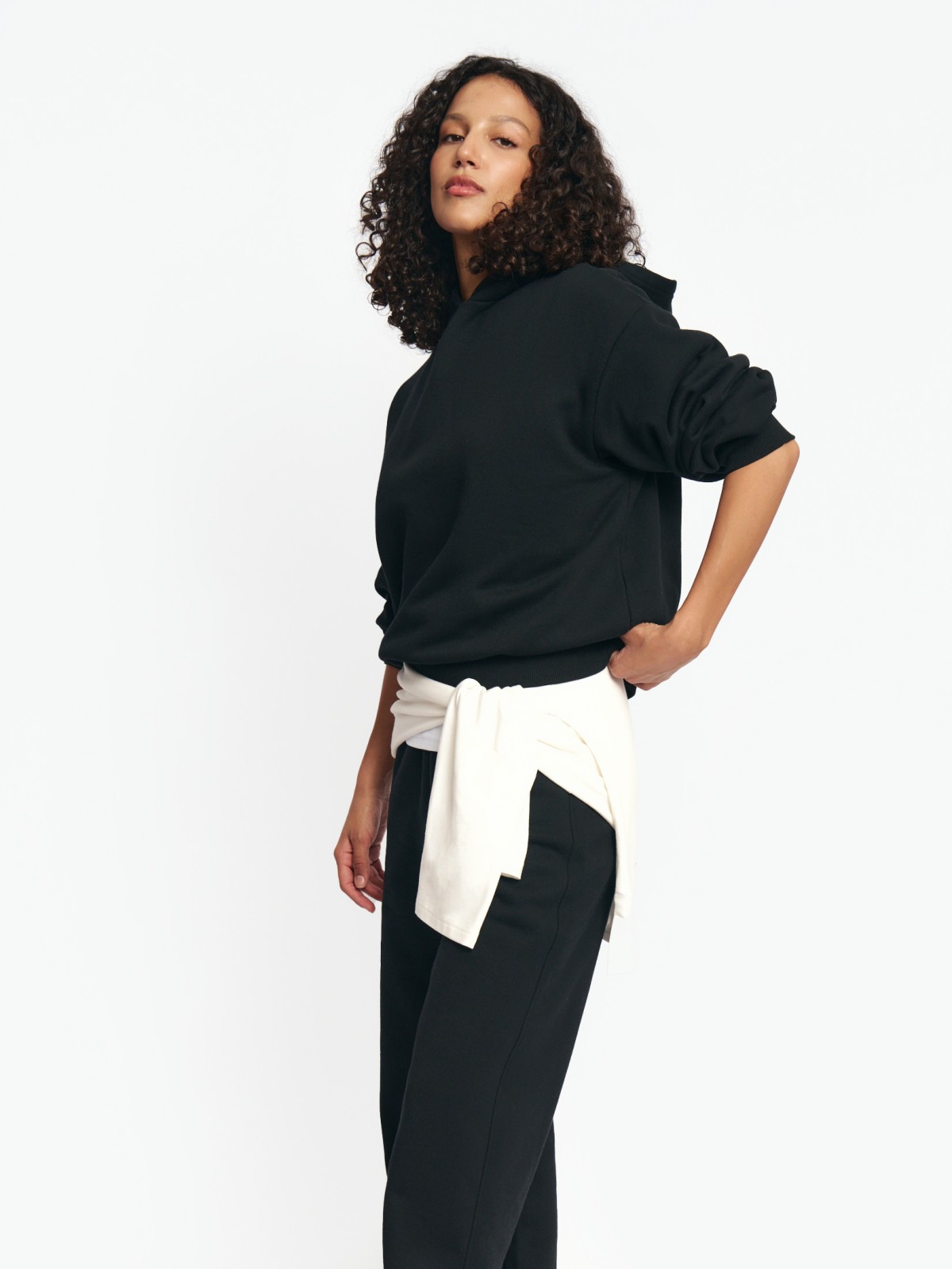 Утеплённый худи с начёсом и капюшоном