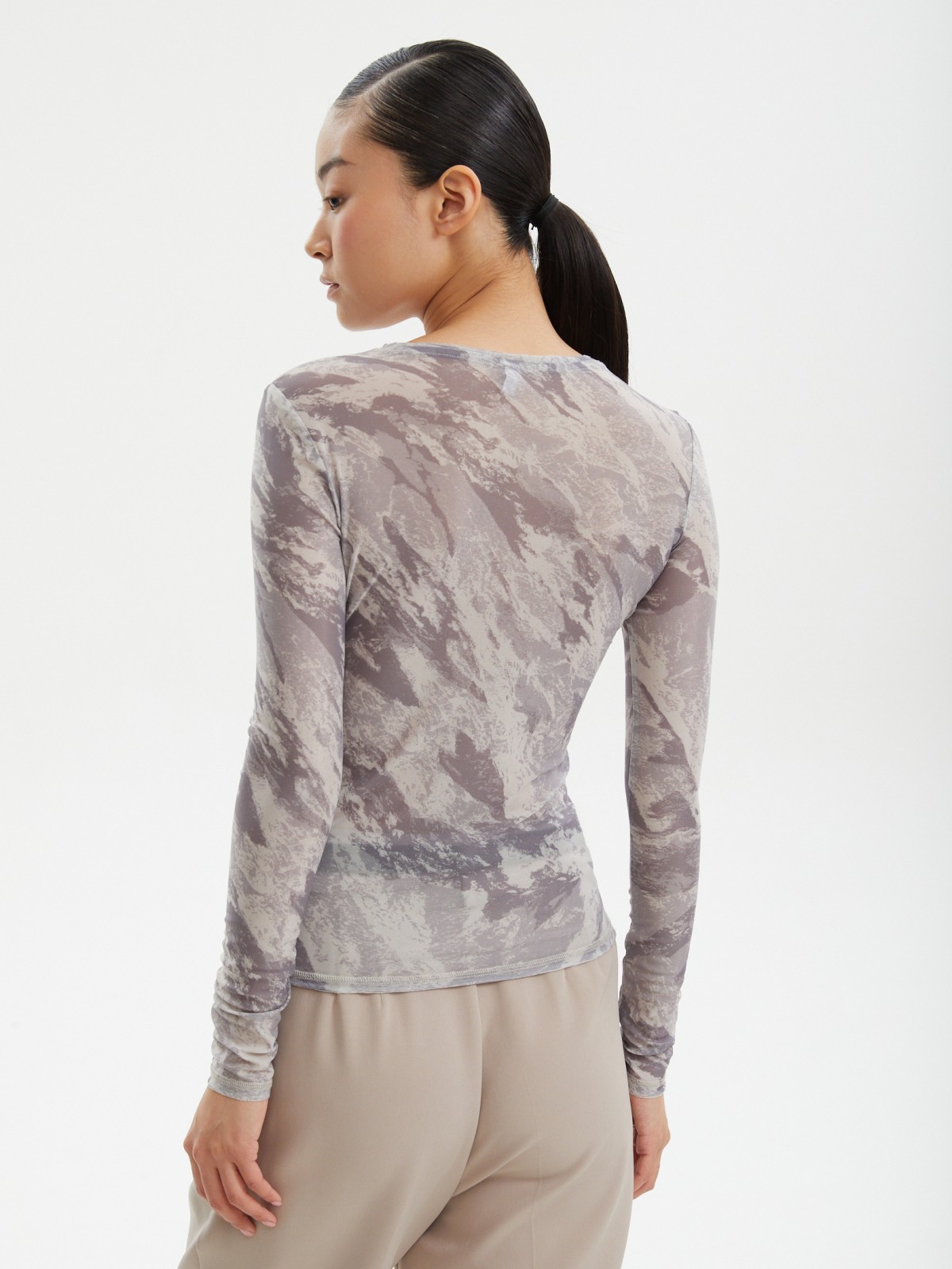 Лонгслив из сетки с принтом