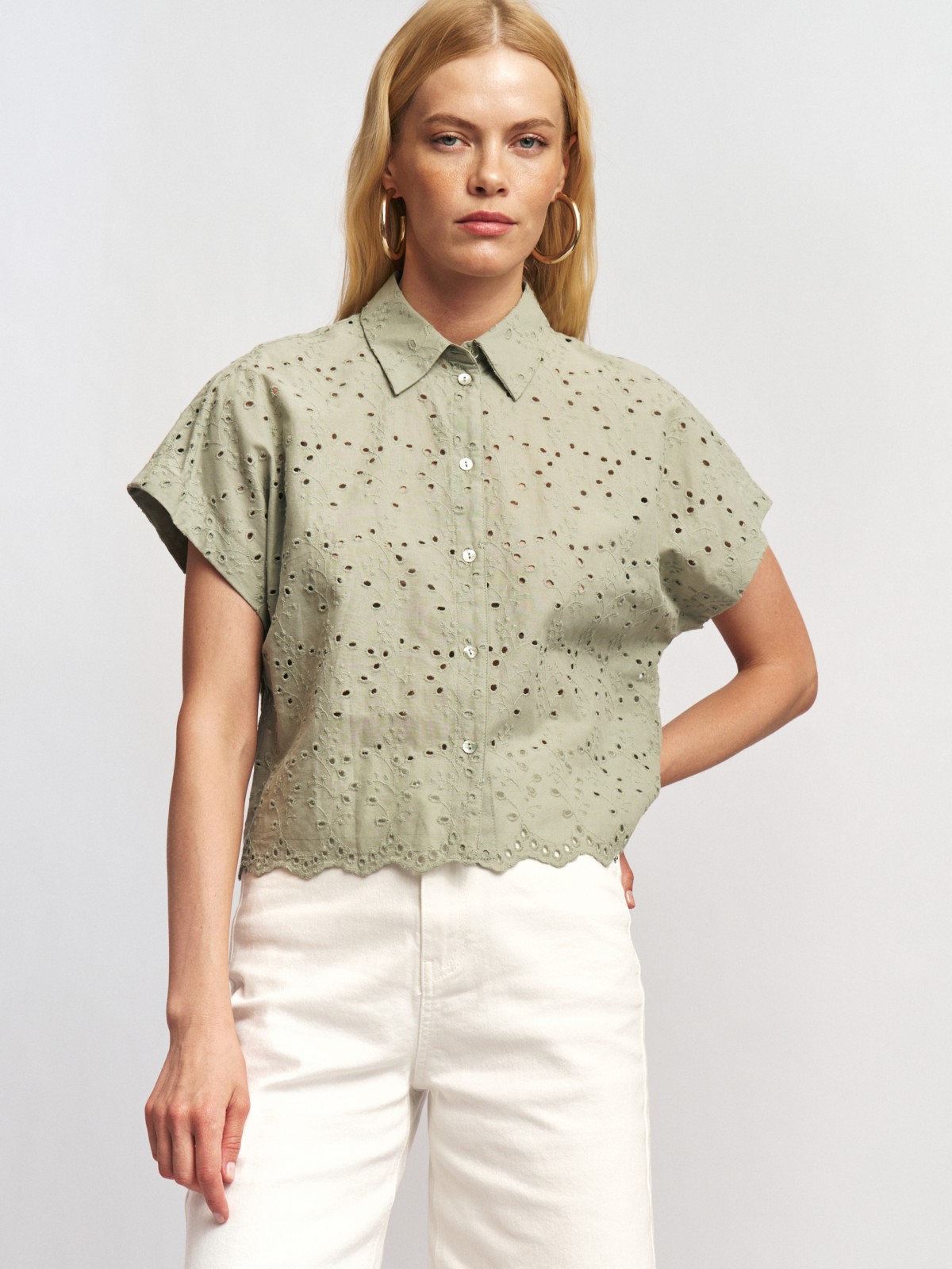 Рубашка из хлопка с вышивкой ришелье и коротким рукавом