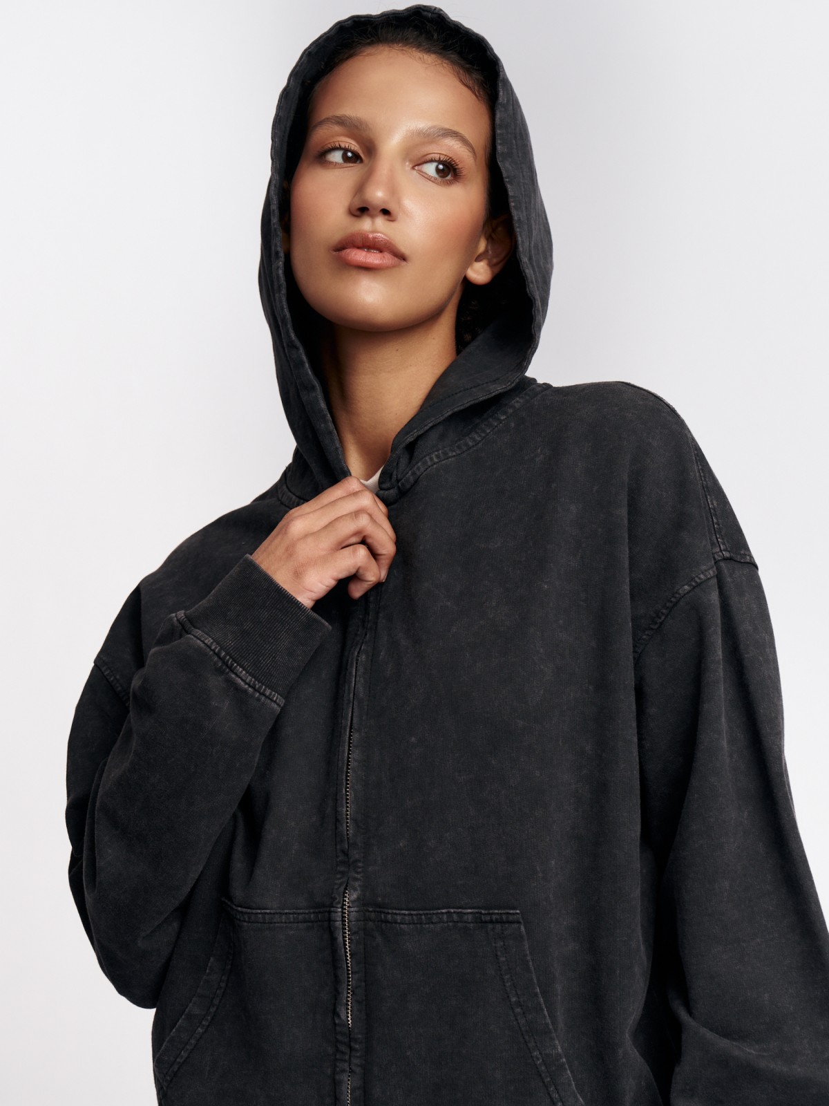 Толстовка из хлопка на молнии с капюшоном