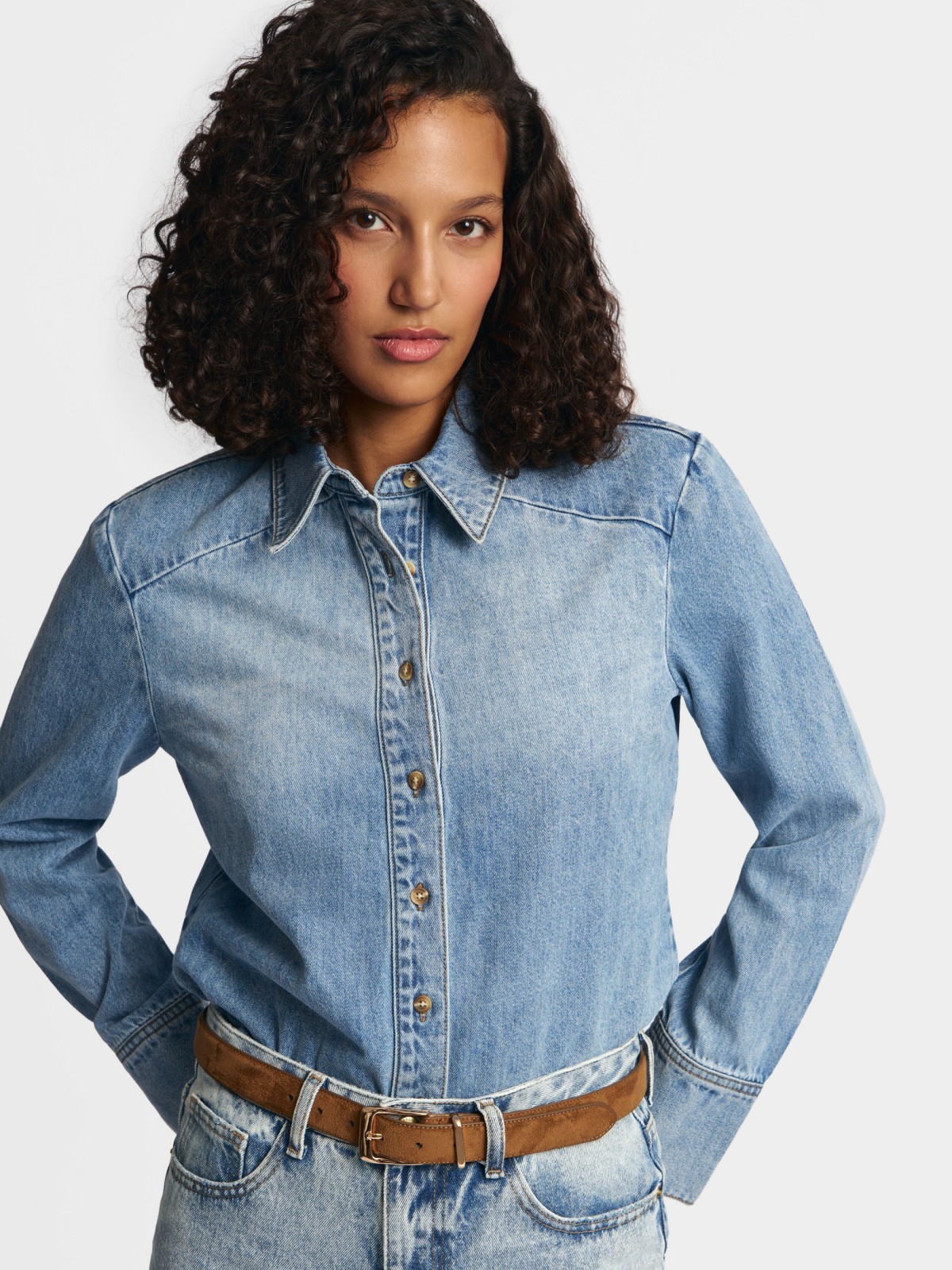 Джинсовая куртка-рубашка из хлопка