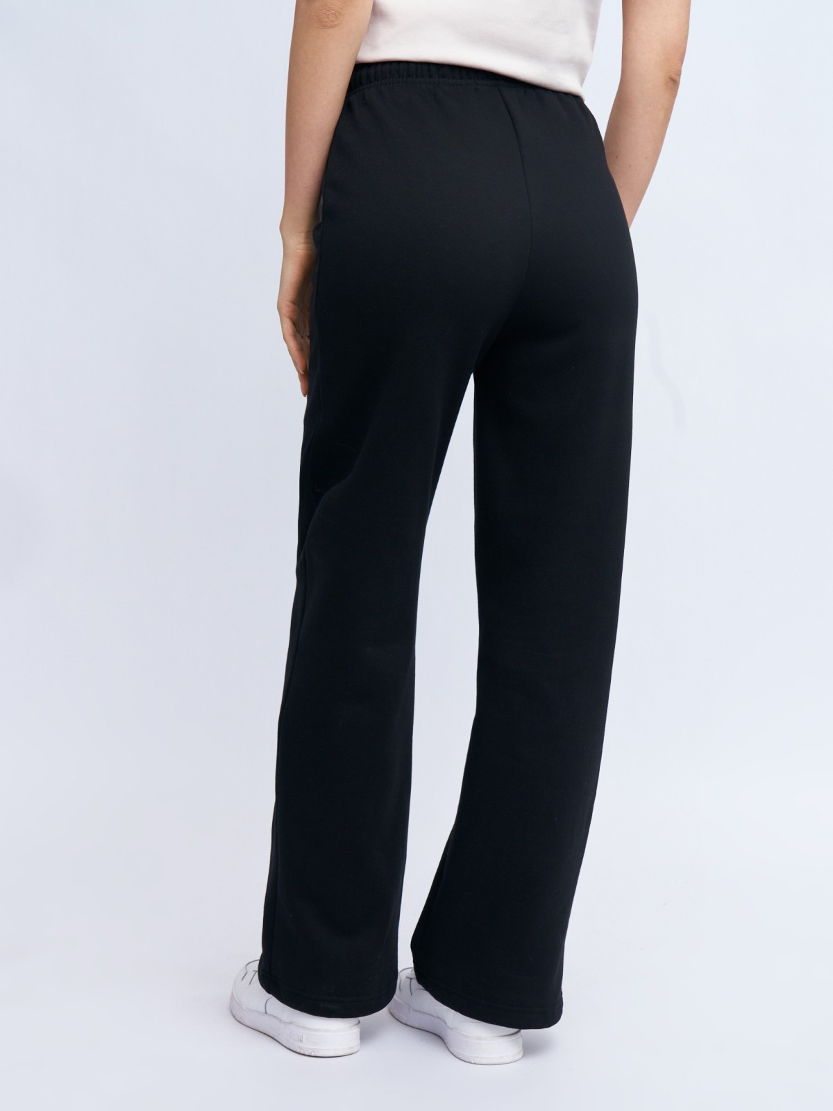 Брюки прямого фасона на резинке