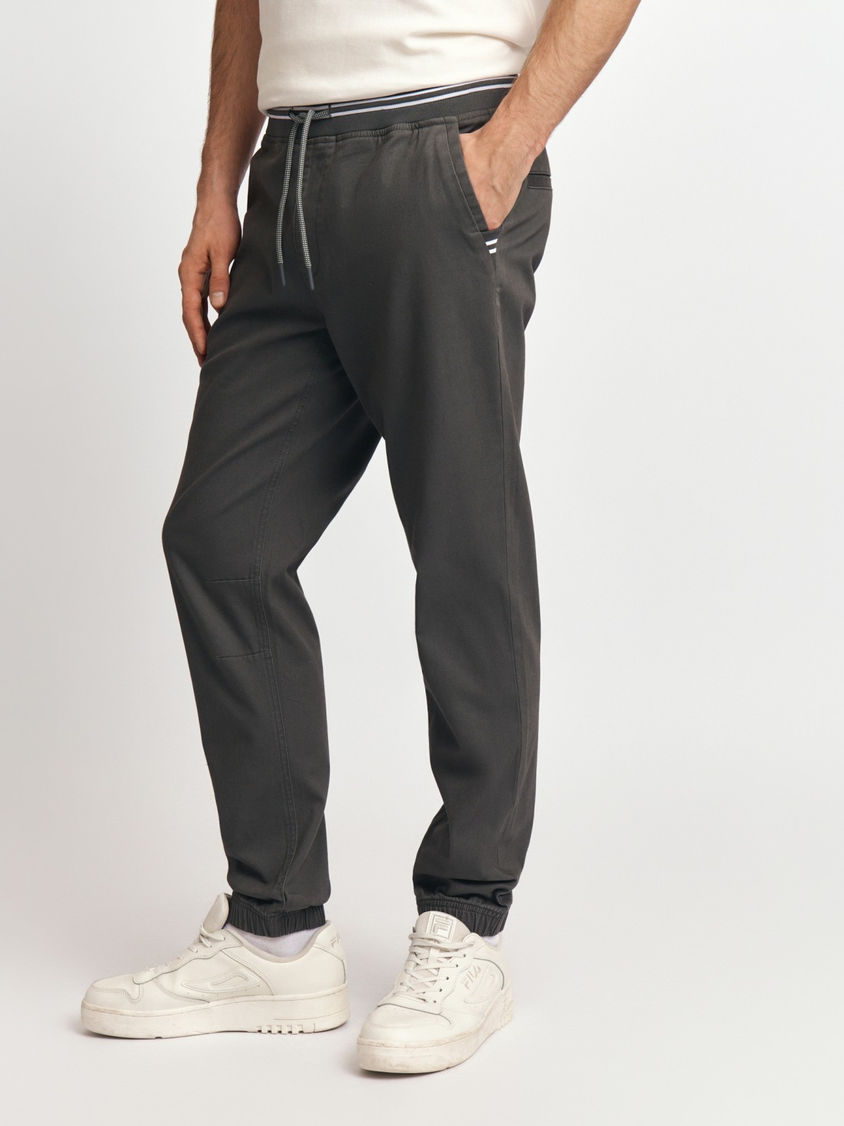 Брюки-джоггеры из хлопка на резинке