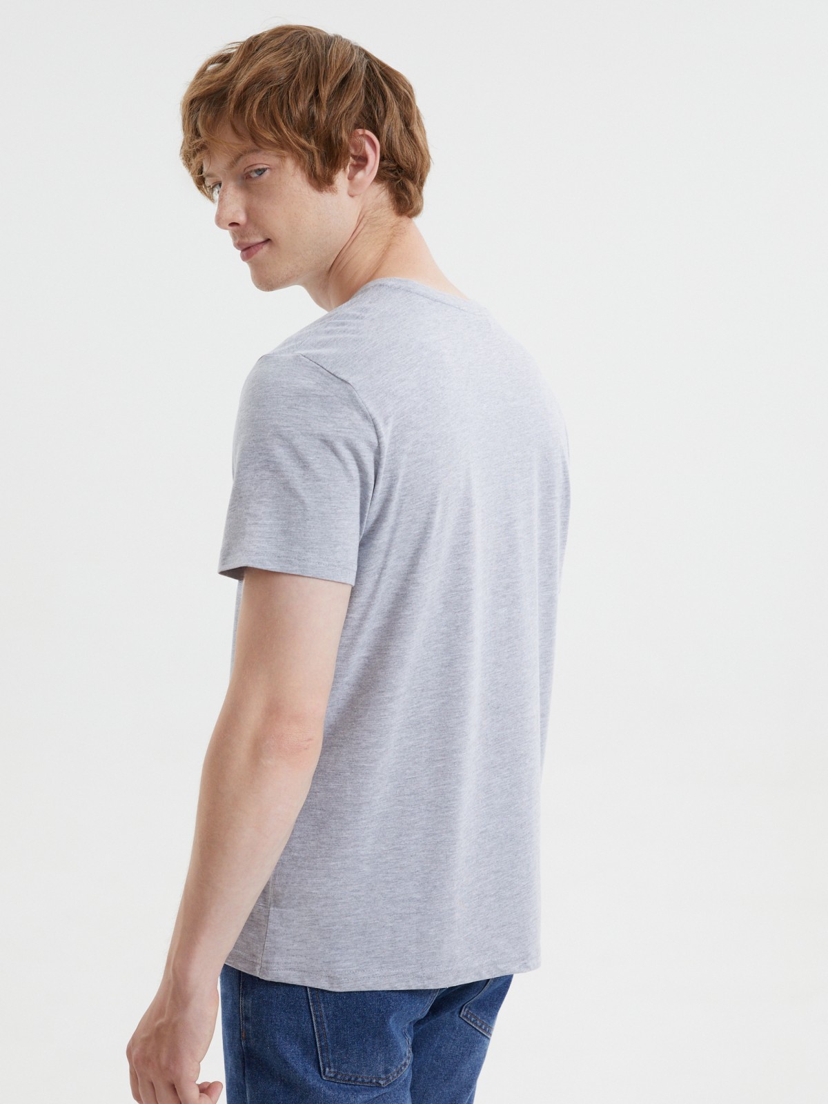 Трикотажная базовая футболка