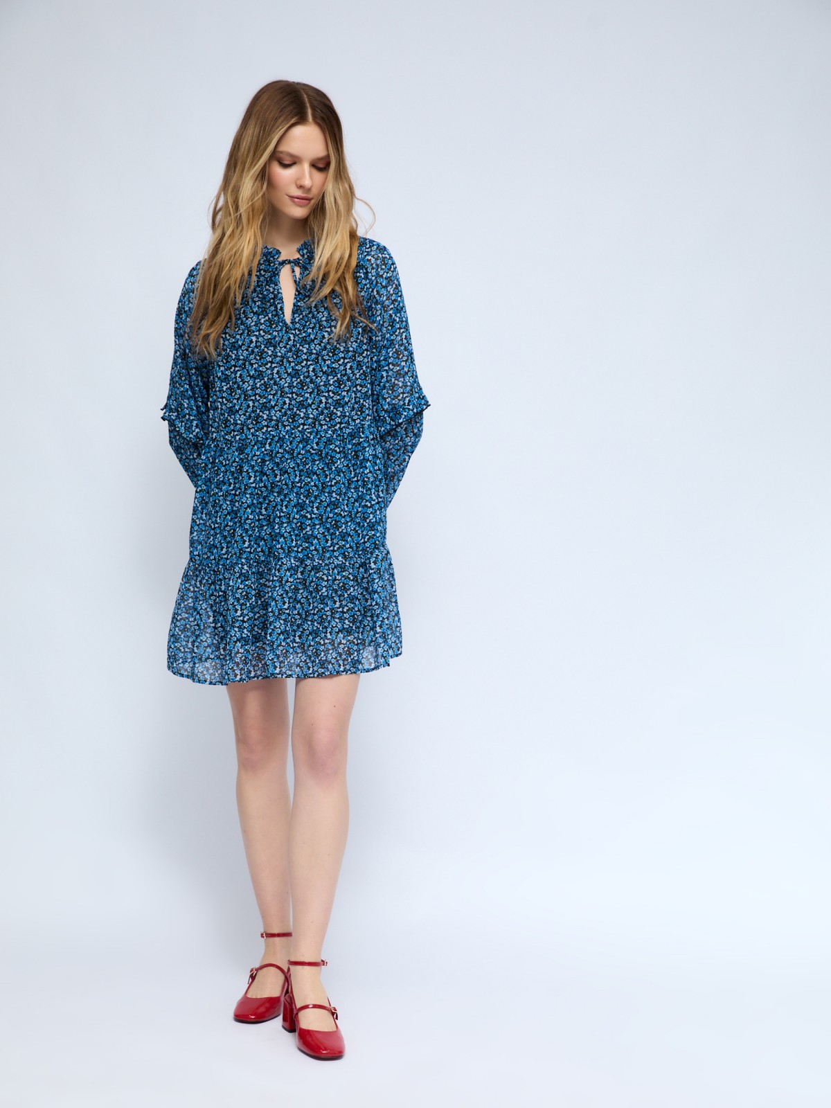 Шифоновое платье мини с цветочным принтом