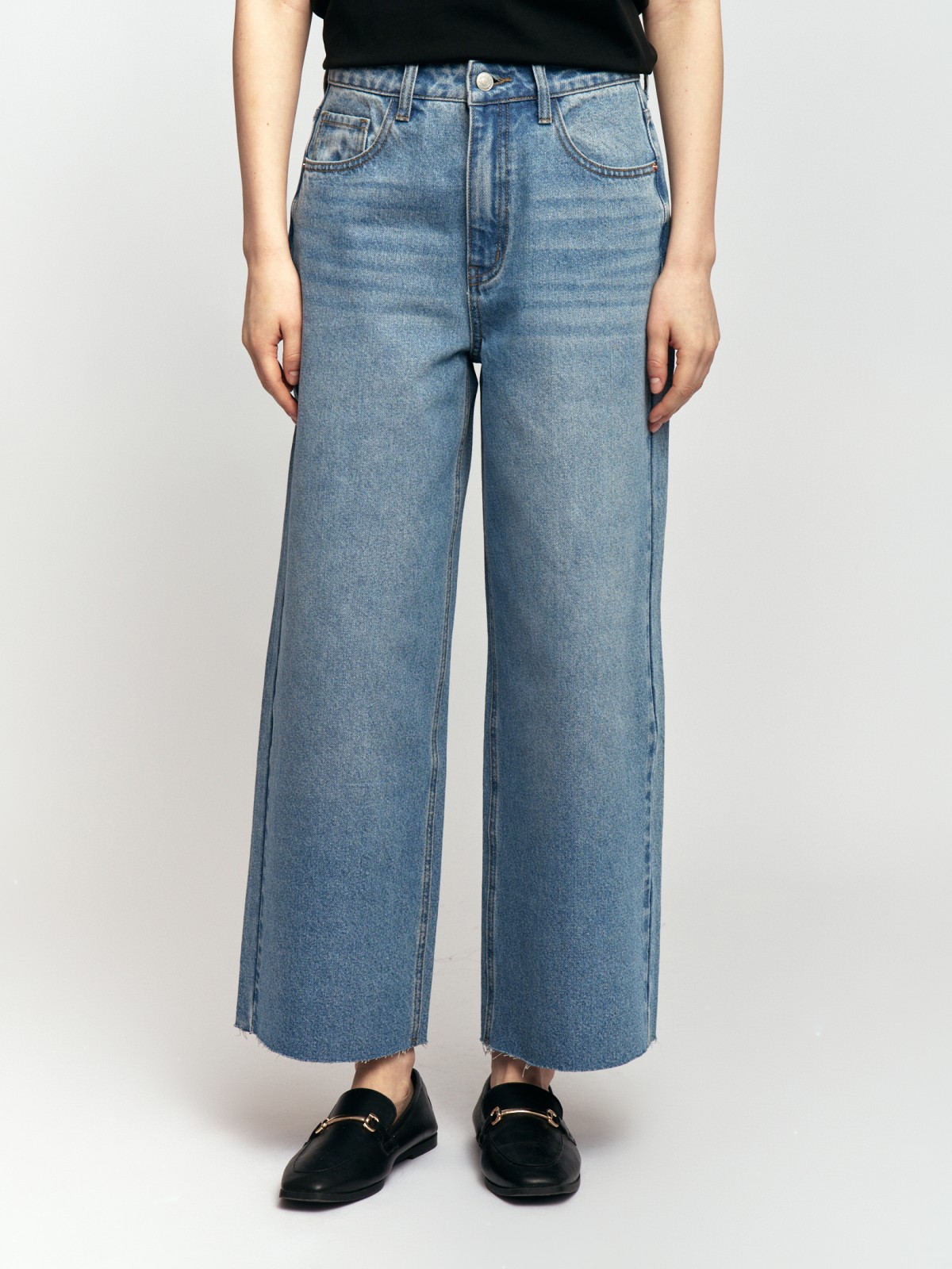 Джинсы силуэта Wide Cropped 