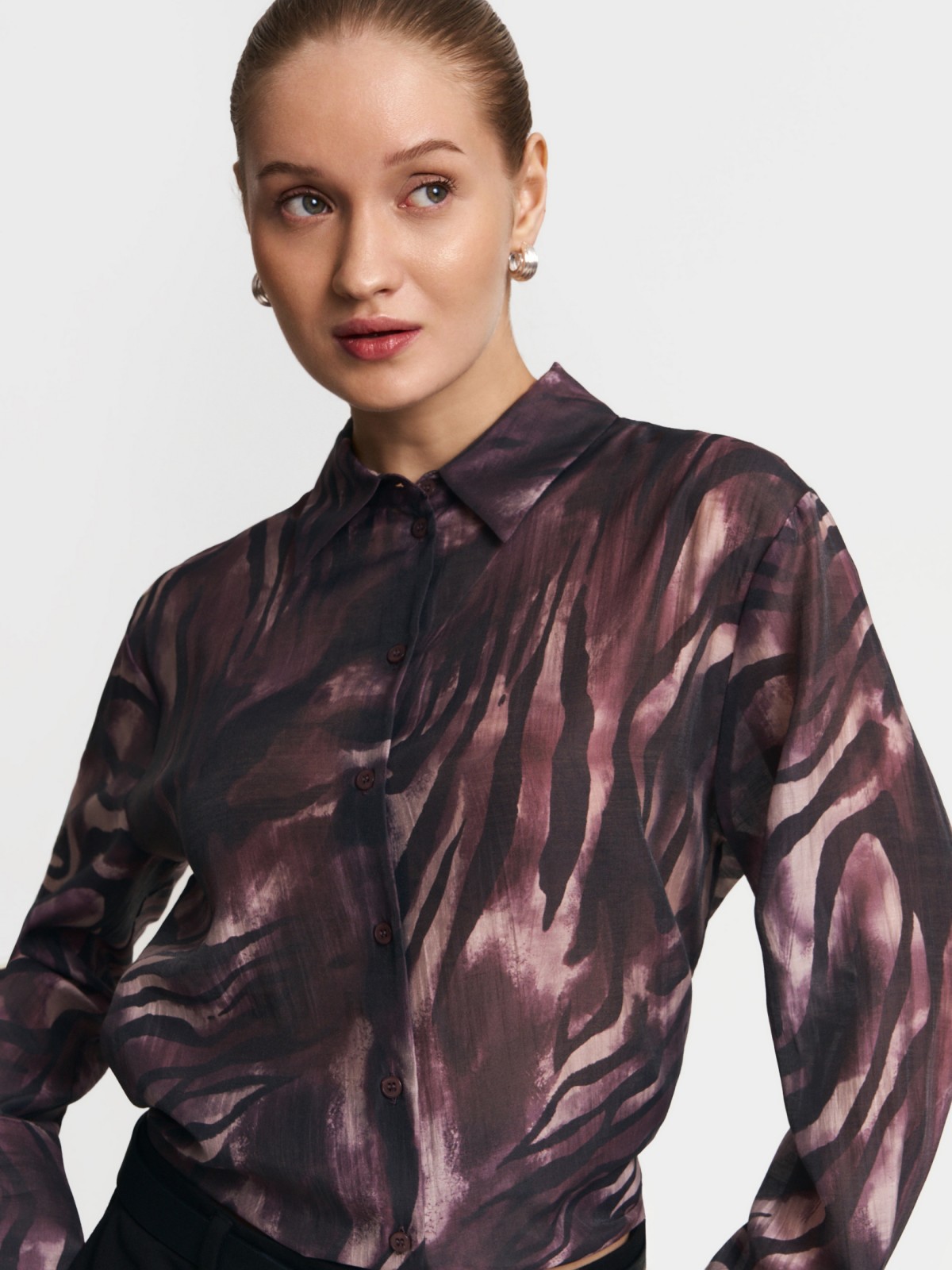 Свободная рубашка из органзы с принтом