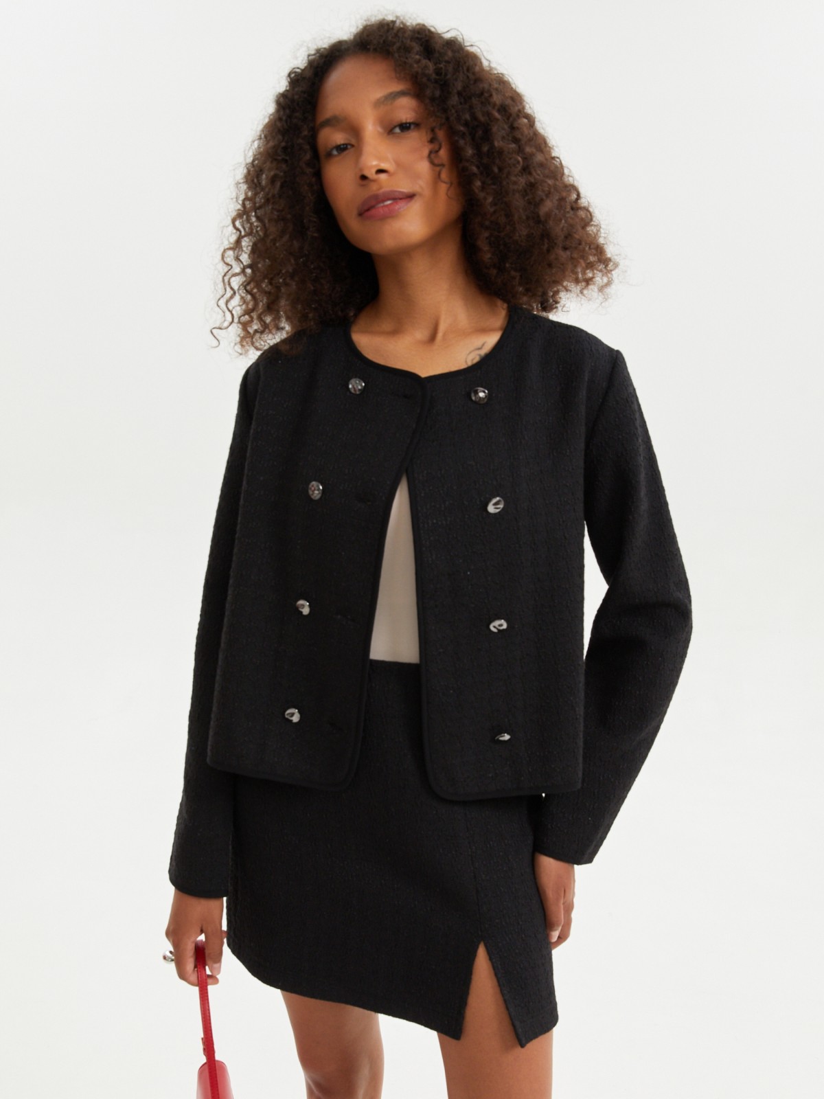 Твидовый жакет прямого силуэта на пуговицах