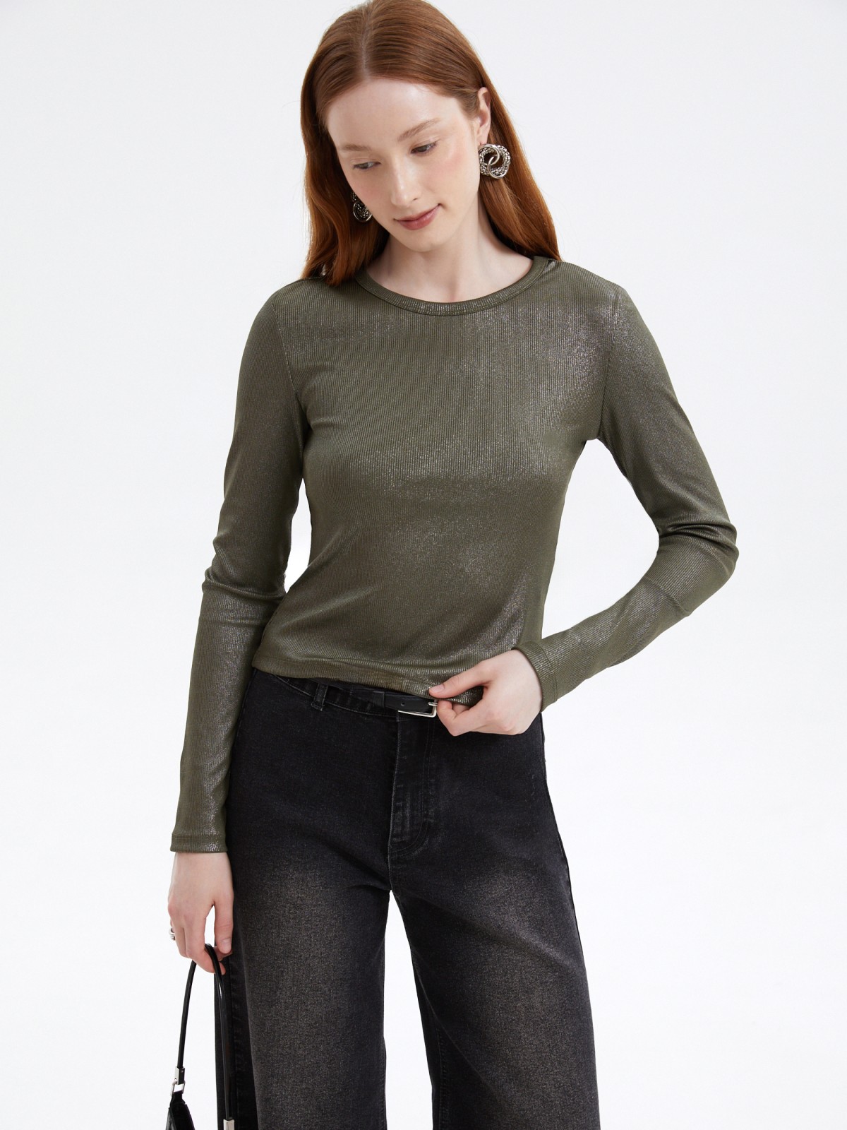 Короткий трикотажный лонгслив с блеском