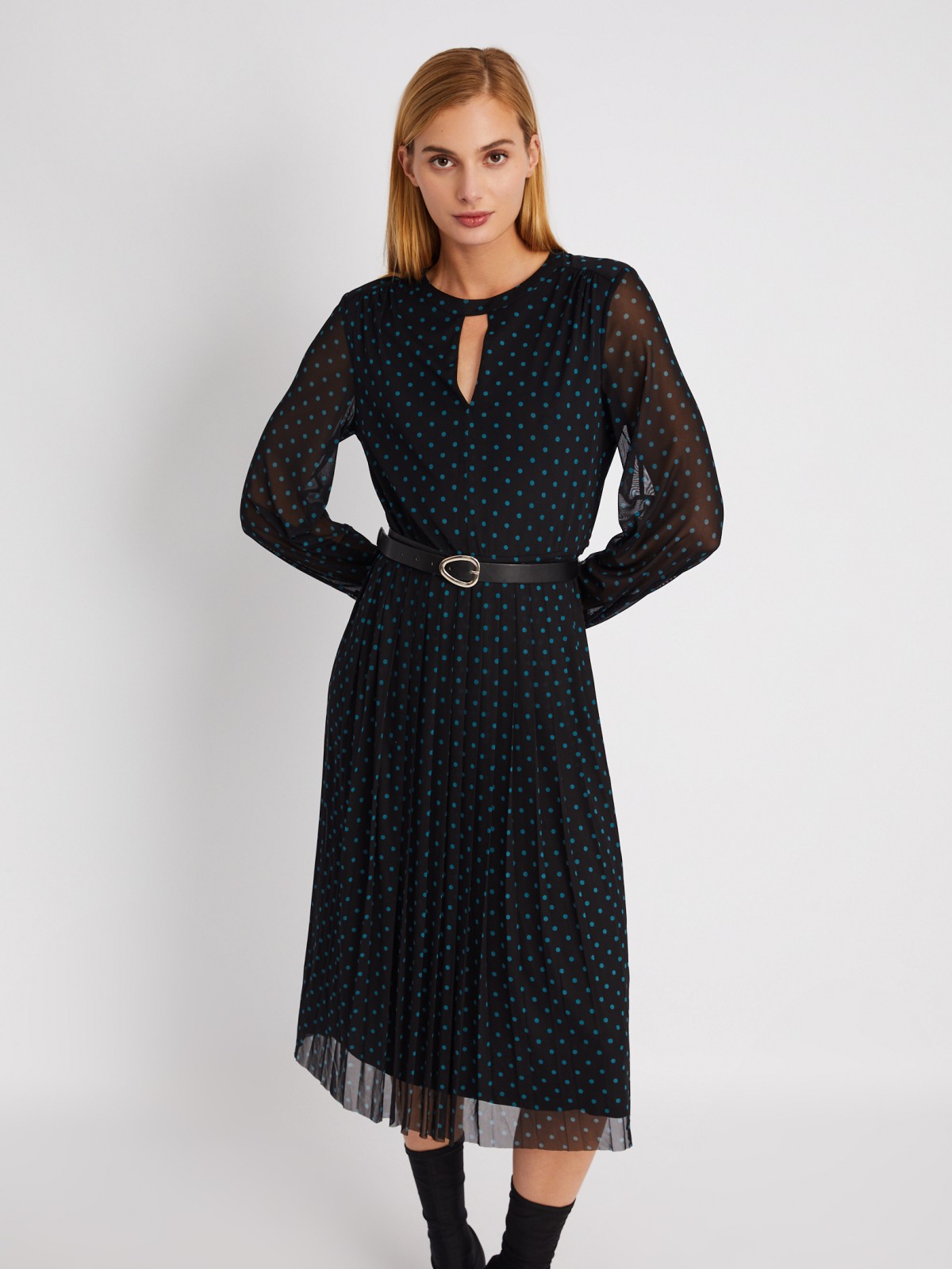 Платье в горошек длины миди с плиссировкой и ремнём zolla 024118159453, цвет черный, размер XS