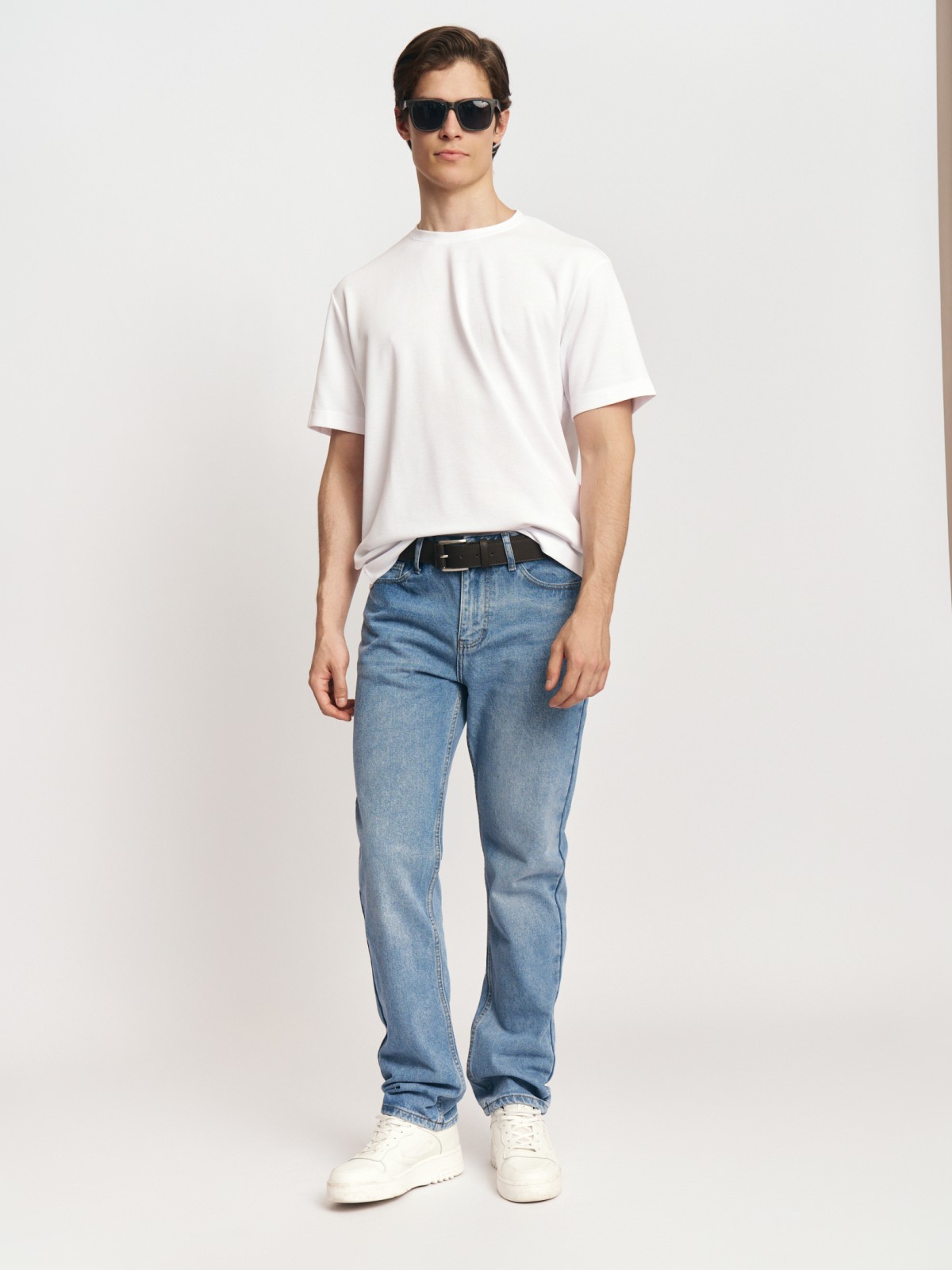 Джинсы фасона Regular 2599₽