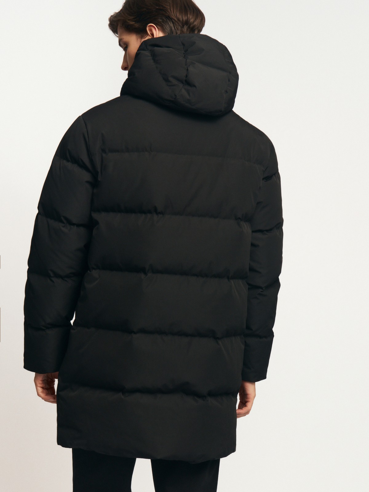 Тёплый стёганый пуховик на молнии с капюшоном