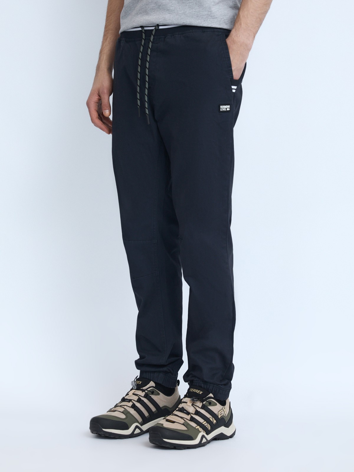 Брюки-джоггеры из хлопка на резинке