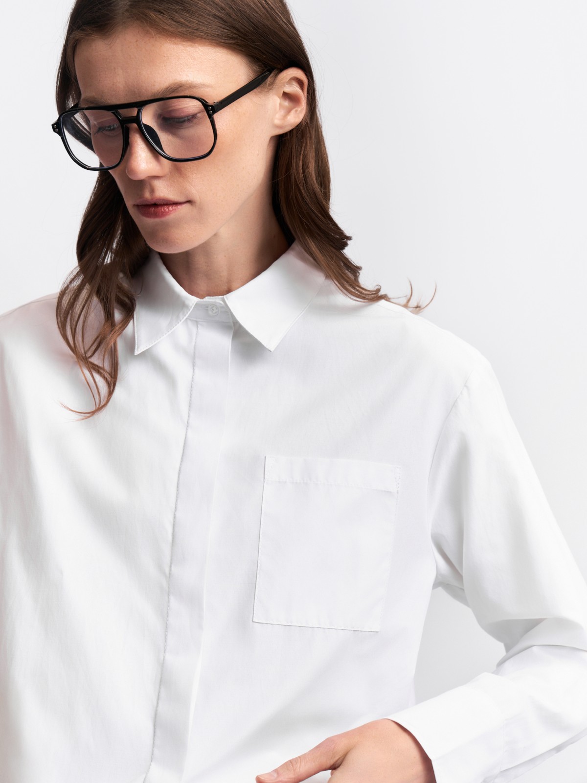 Укороченная рубашка прямого силуэта