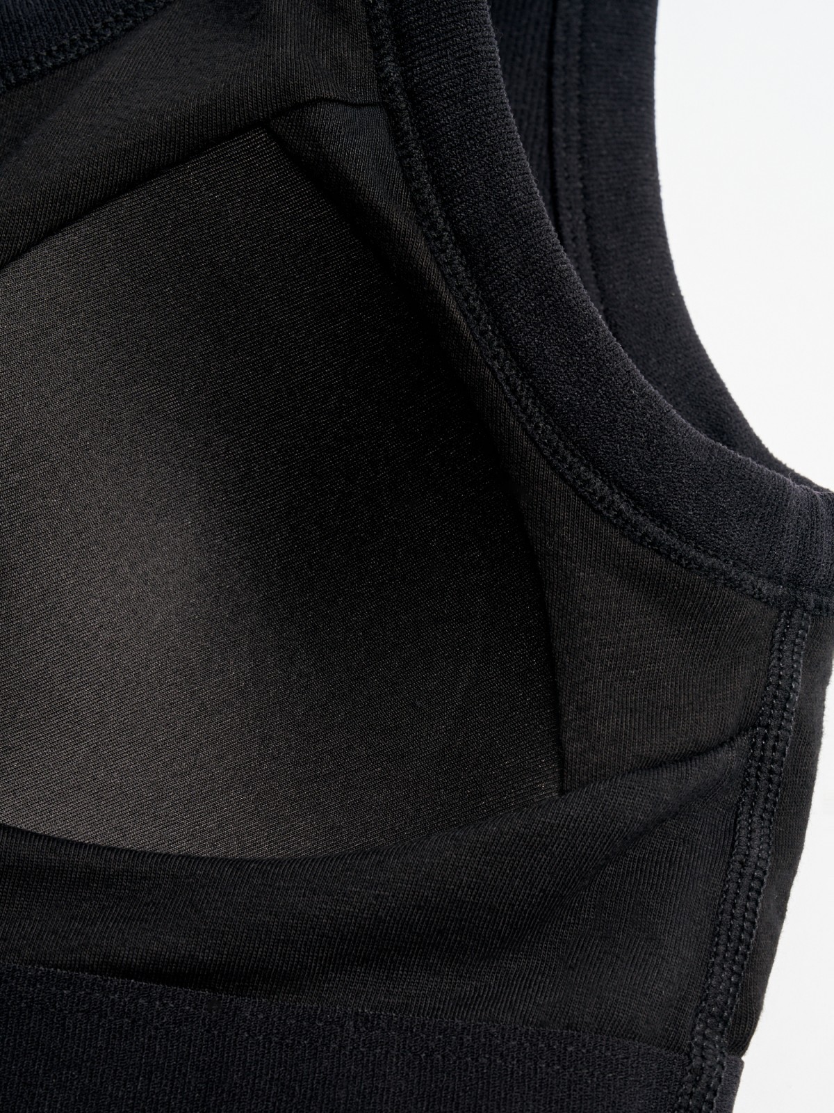 Бельевая майка-топ с чашками