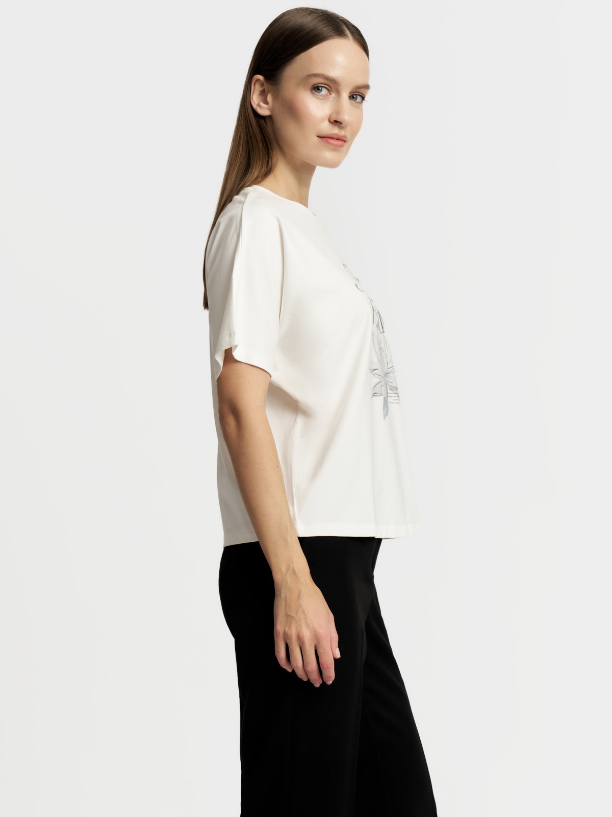 Футболка с коротким рукавом и принтом