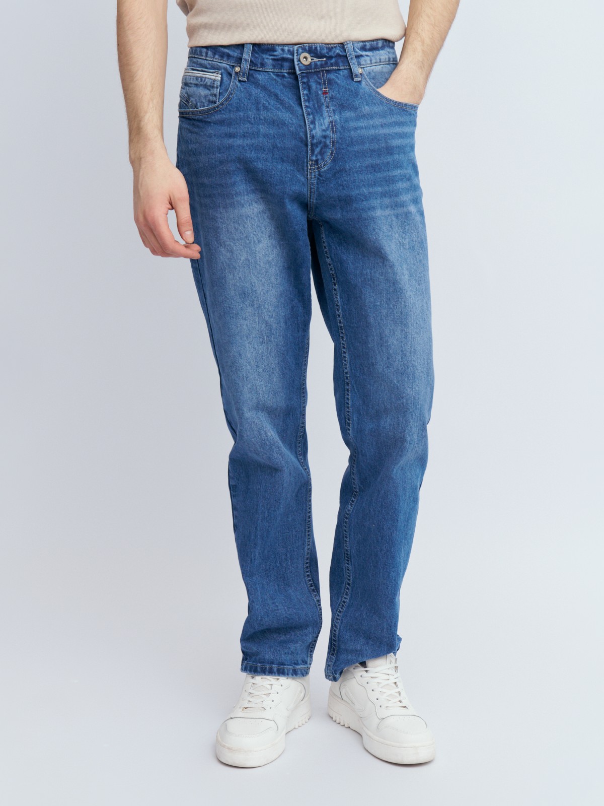 Джинсы фасона Tapered