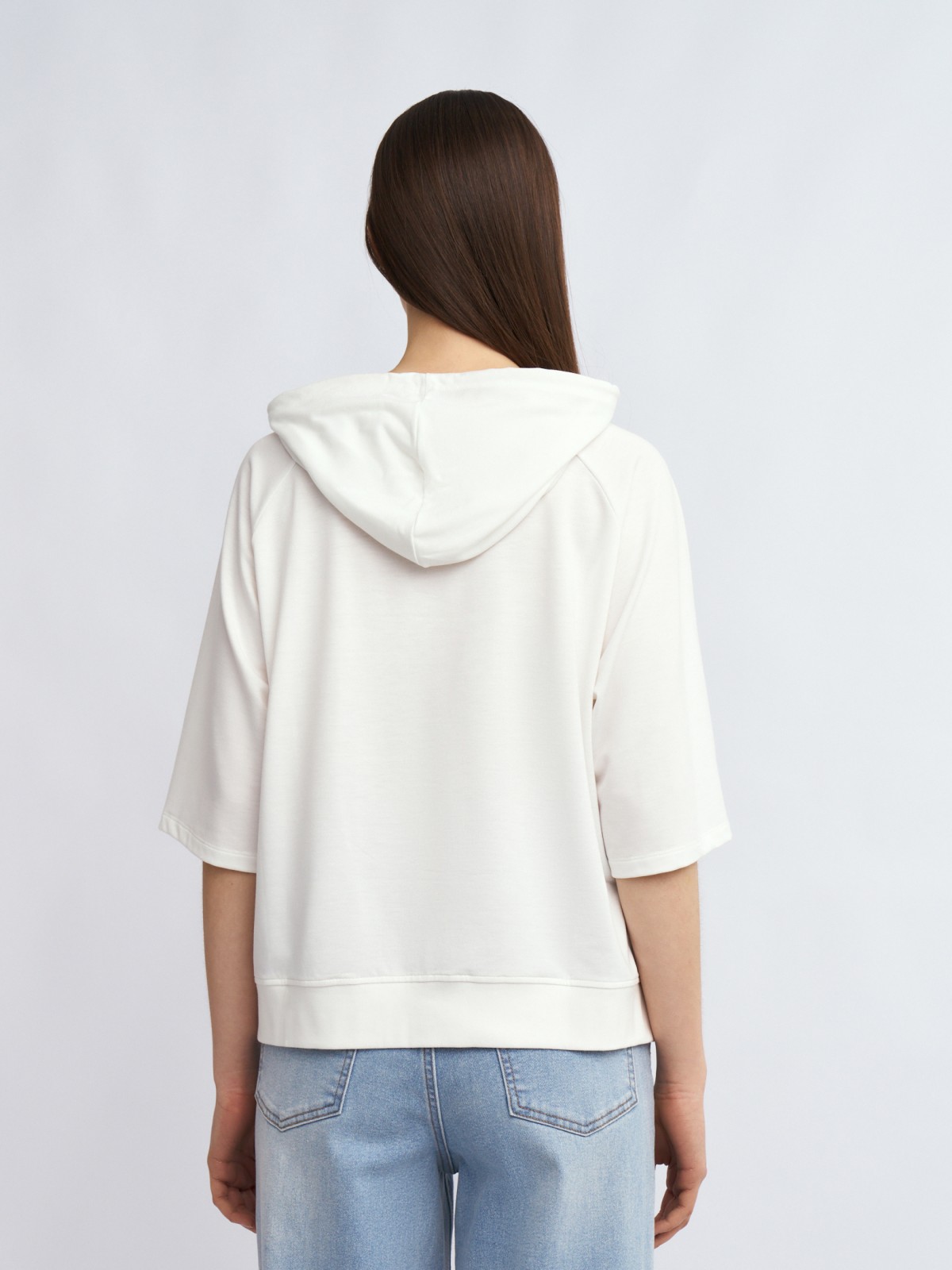 Футболка оверсайз с капюшоном и рукавами реглан