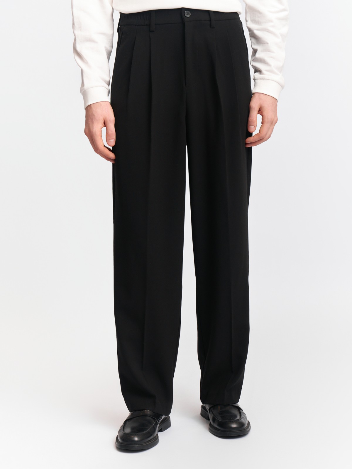 Брюки свободного силуэта с поясом на резинке