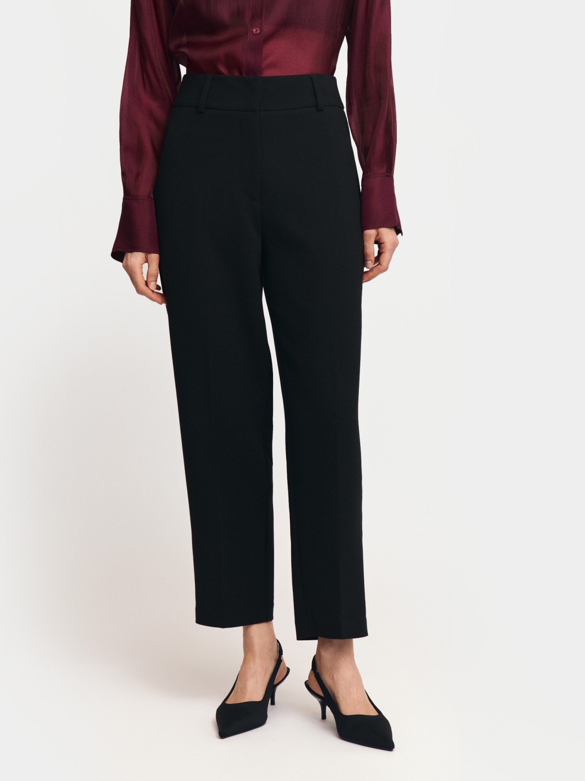 Брюки фасона Slim со стрелками