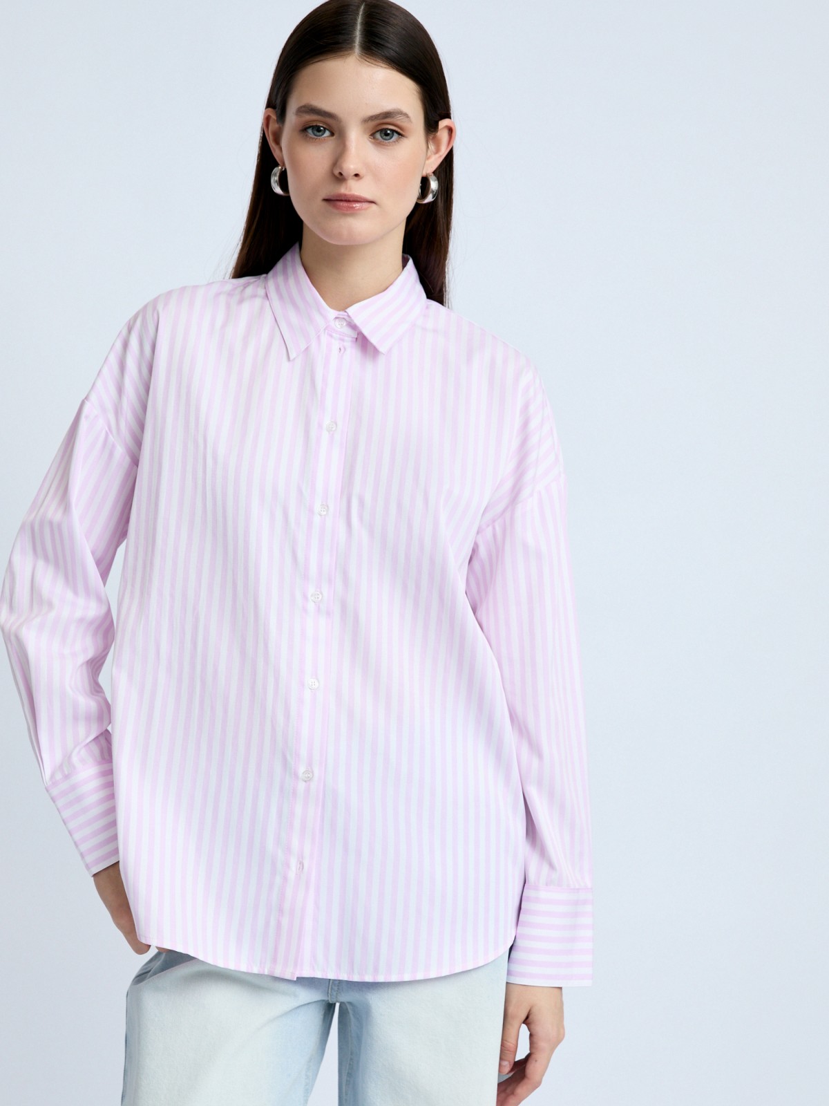 Рубашка оверсайз силуэта с узором в полоску