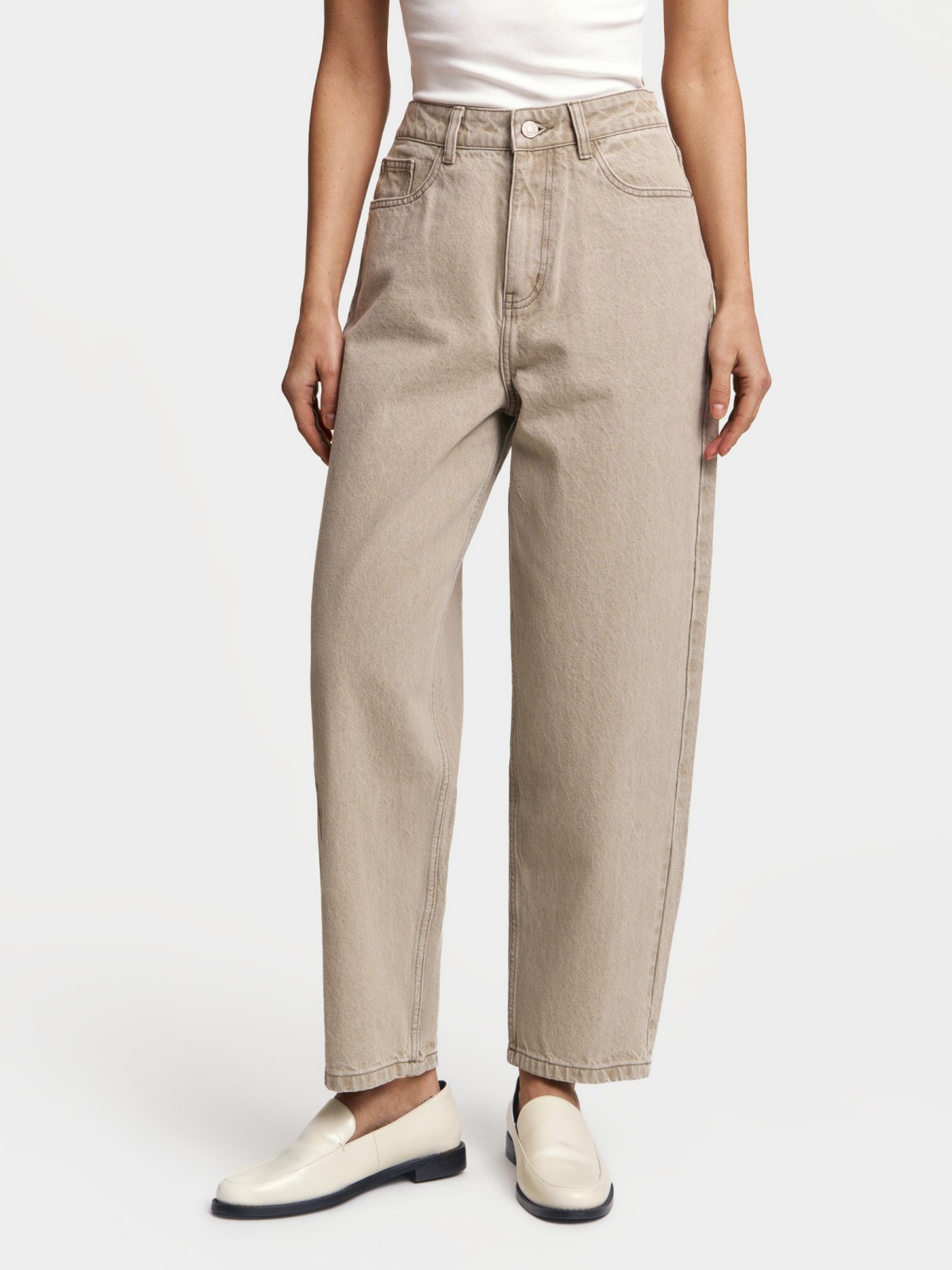 Джинсы силуэта Balloon с посадкой Loose