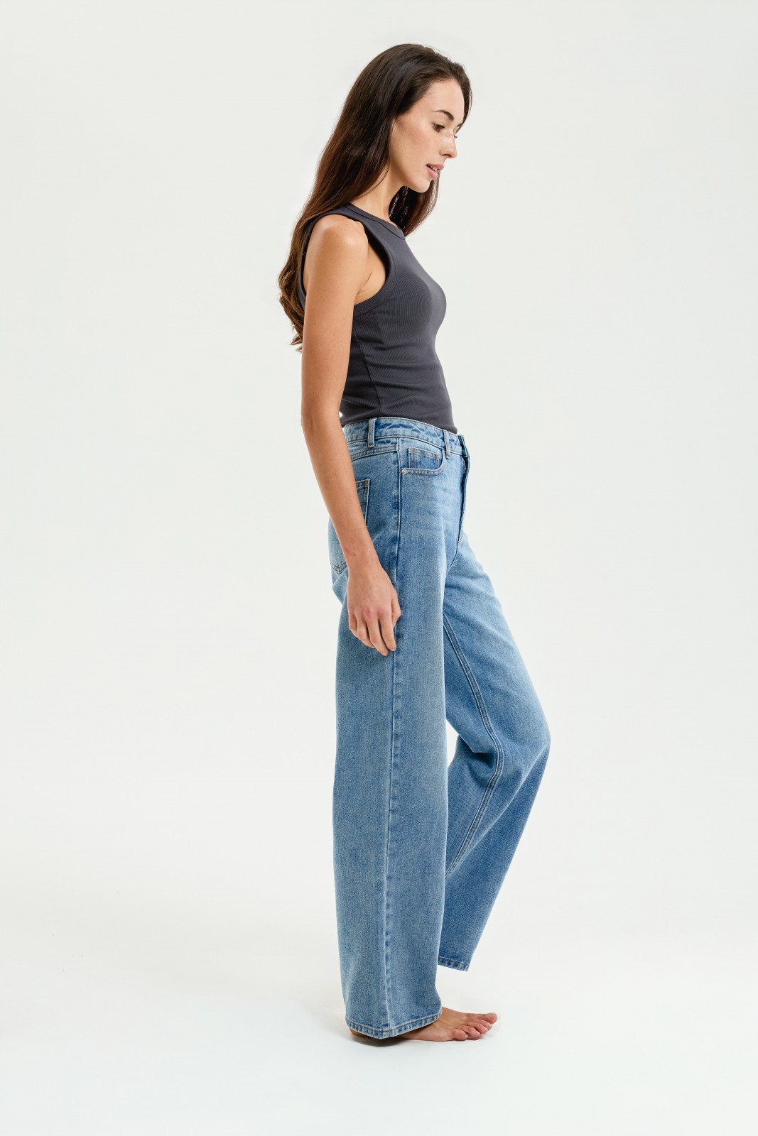 Майка из хлопка без рукавов