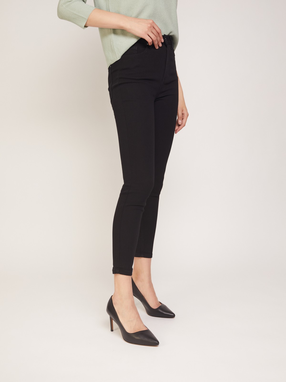 Джинсы силуэта Skinny