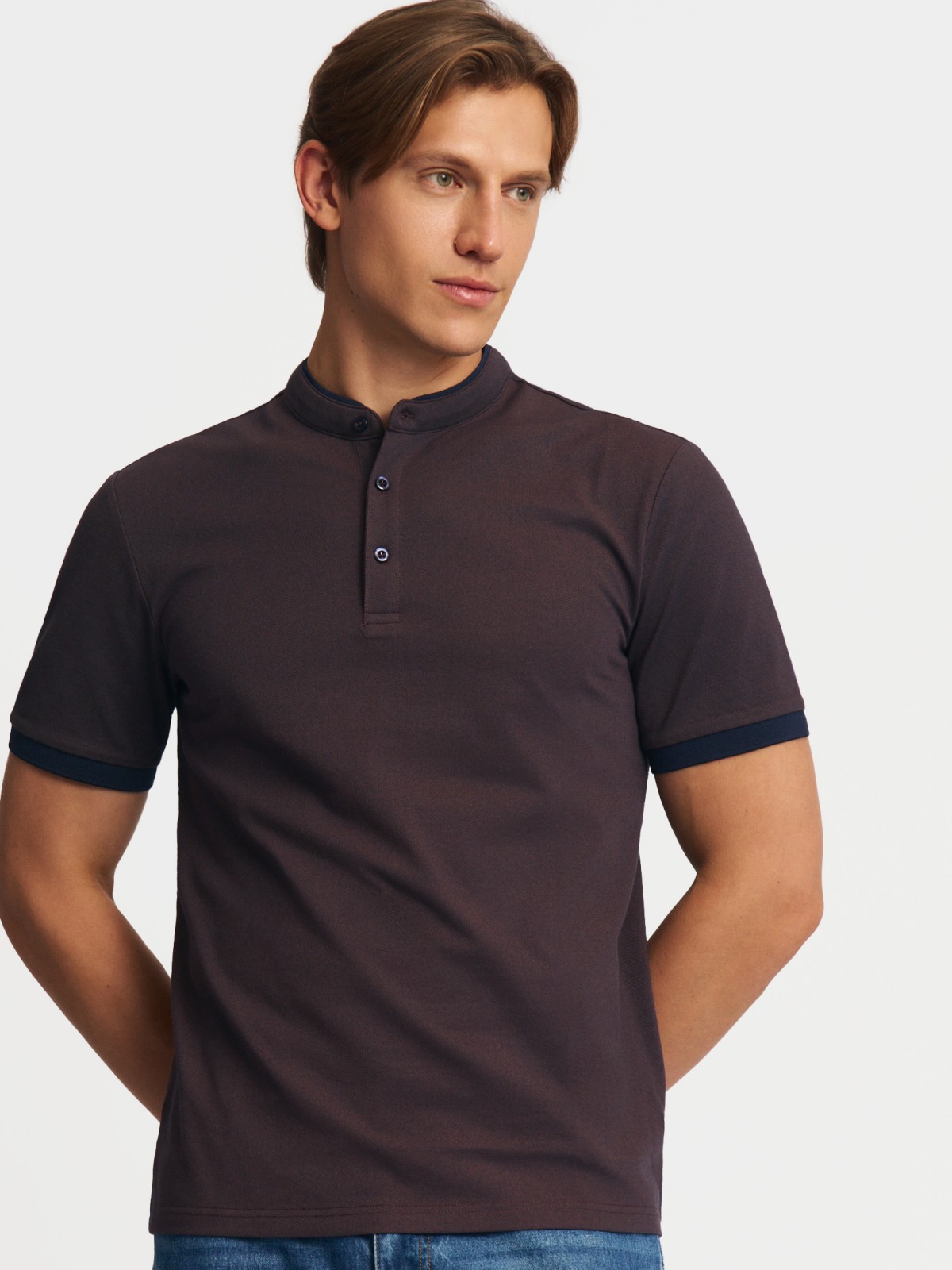 Футболка поло с воротником-стойкой