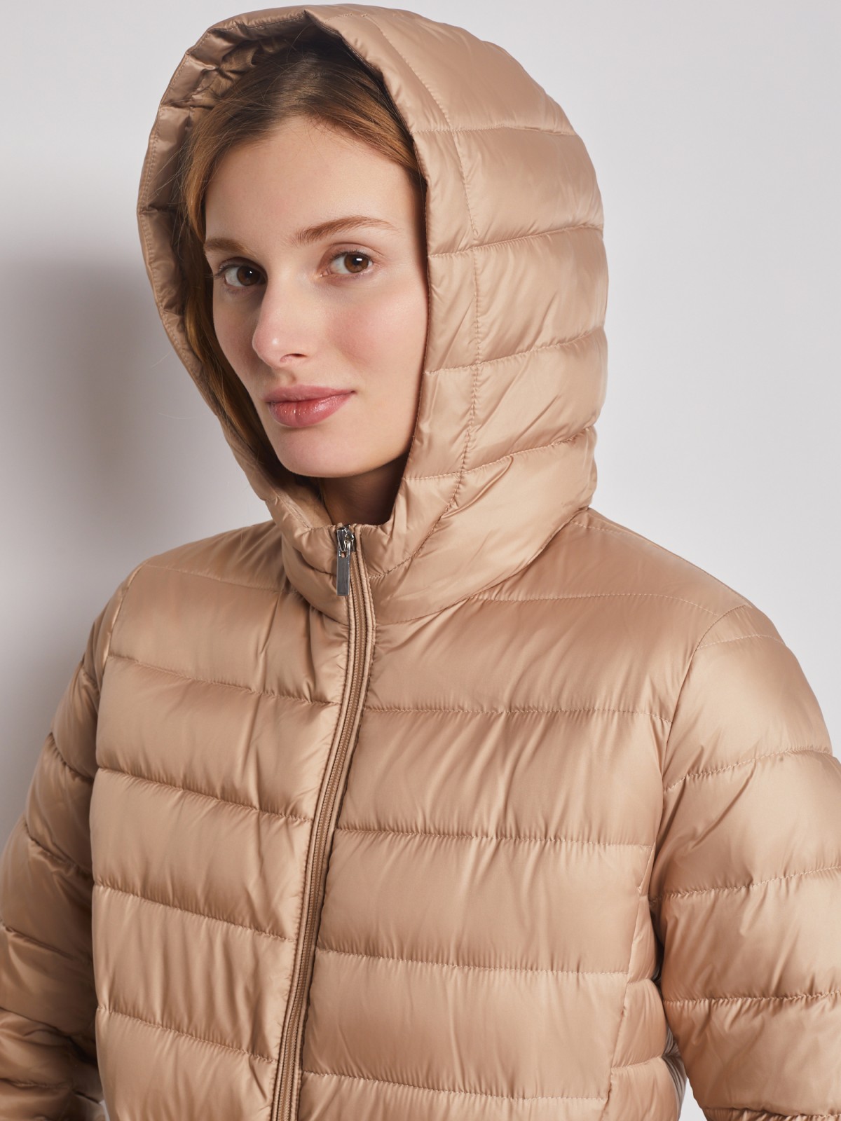 Утеплённая стёганая куртка с капюшоном zolla 023125112274, цвет бежевый, размер S - фото 4
