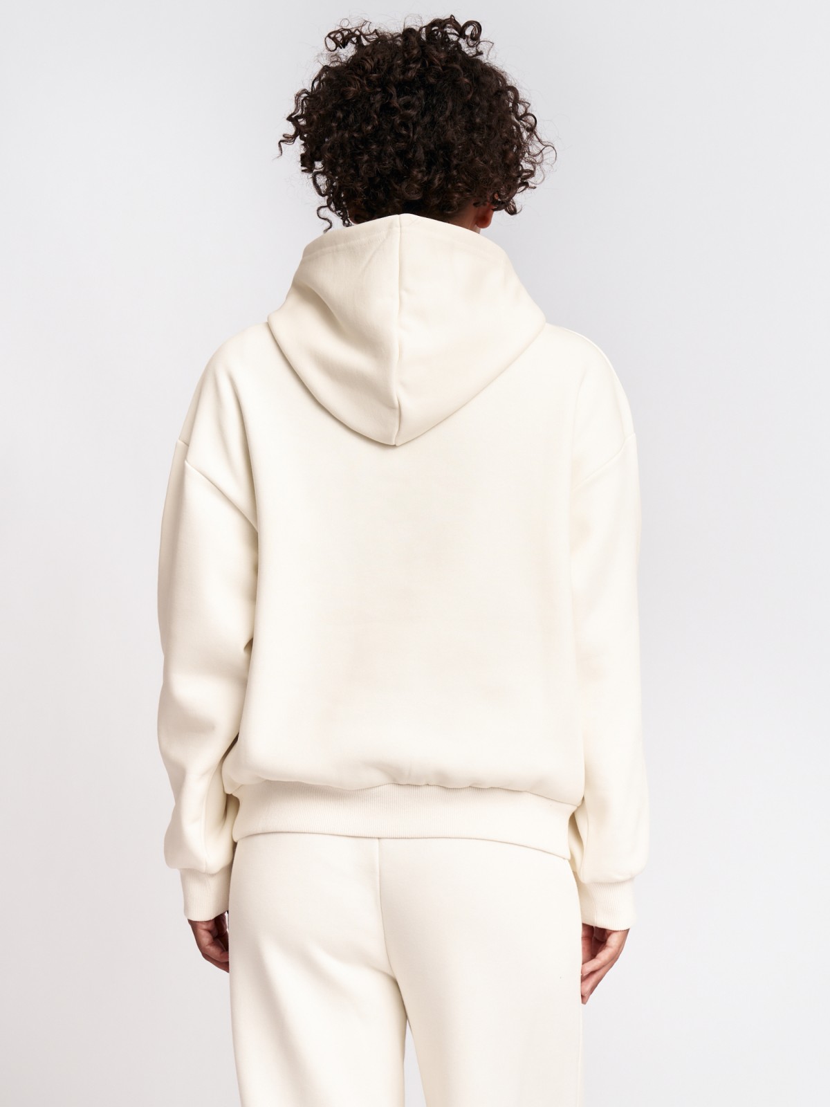 Утеплённый худи с начёсом и капюшоном