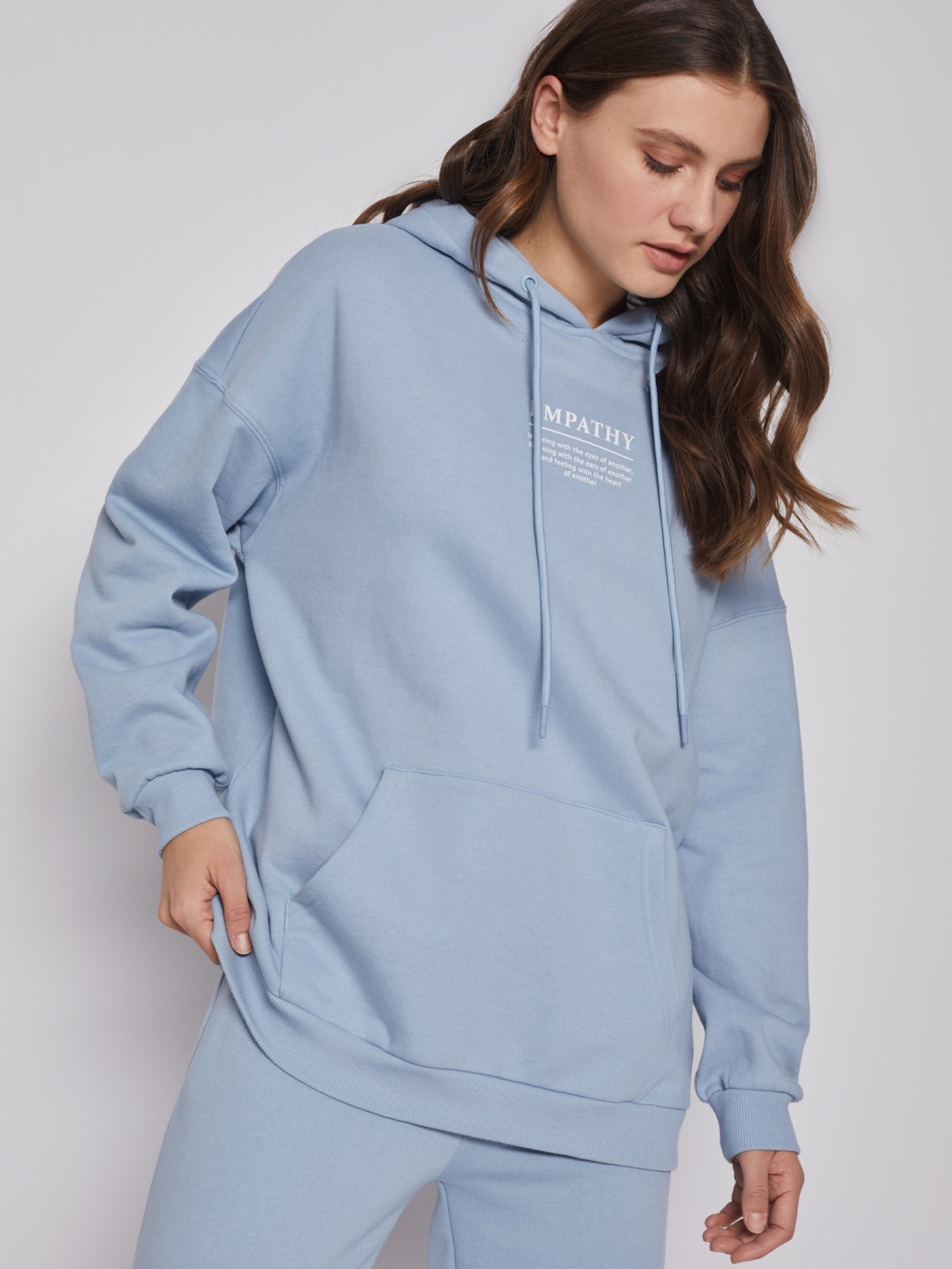 Утеплённый оверсайз худи с капюшоном