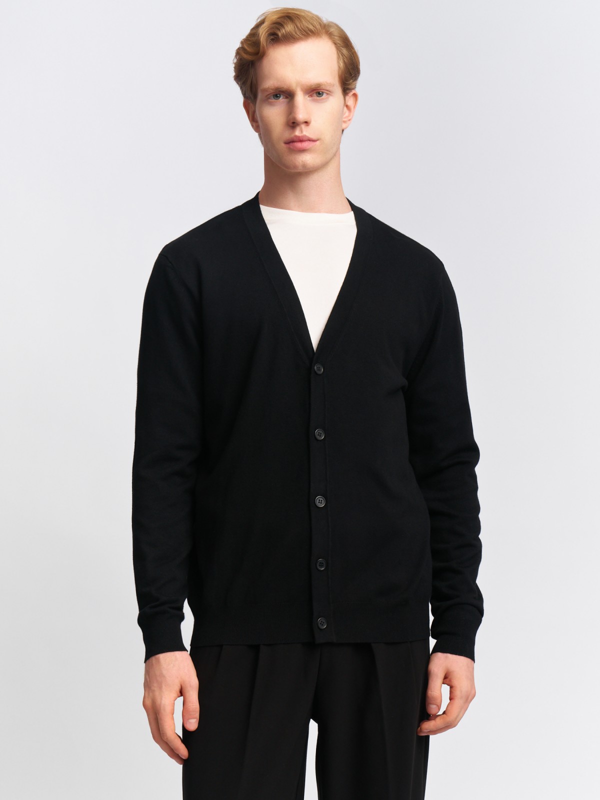 Трикотажный кардиган на пуговицах