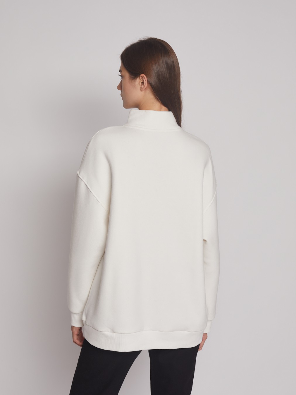 Утеплённая толстовка-анорак с воротником