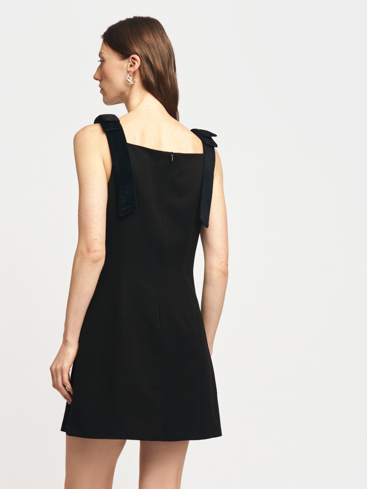 Сарафан мини с бантами