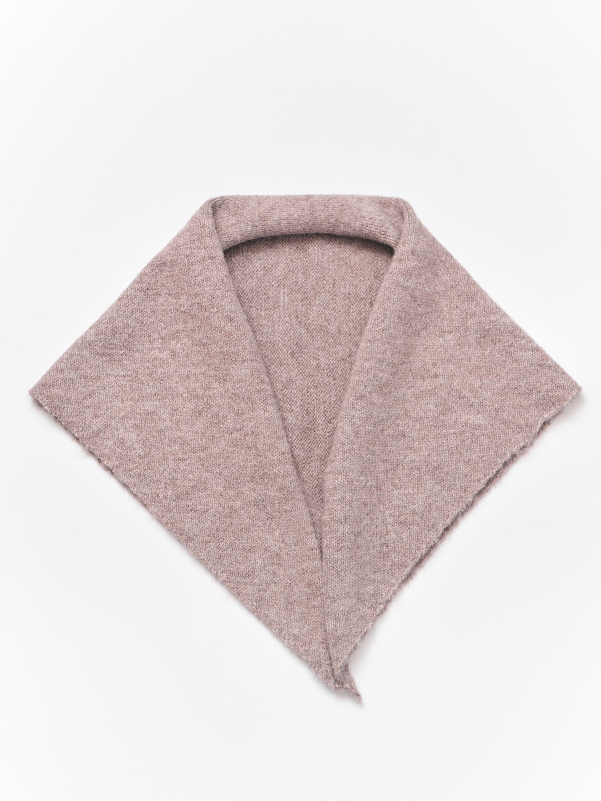 Тёплый трикотажный платок 1099₽