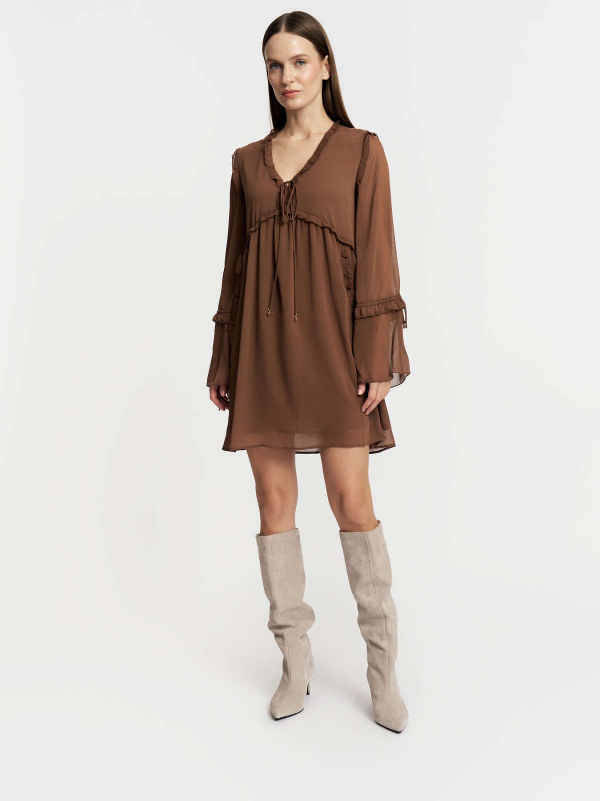 Шифоновое платье мини с оборками