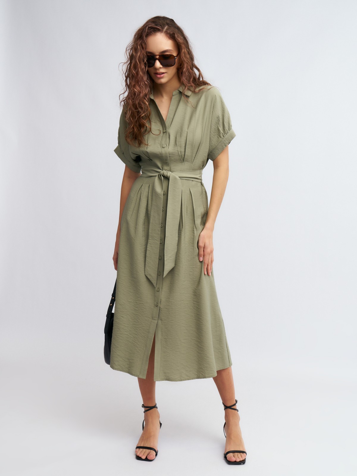 Платье-рубашка с короткими рукавами