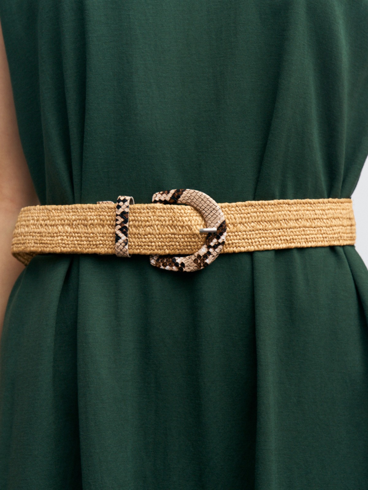 Платье миди без рукавов с ремнём