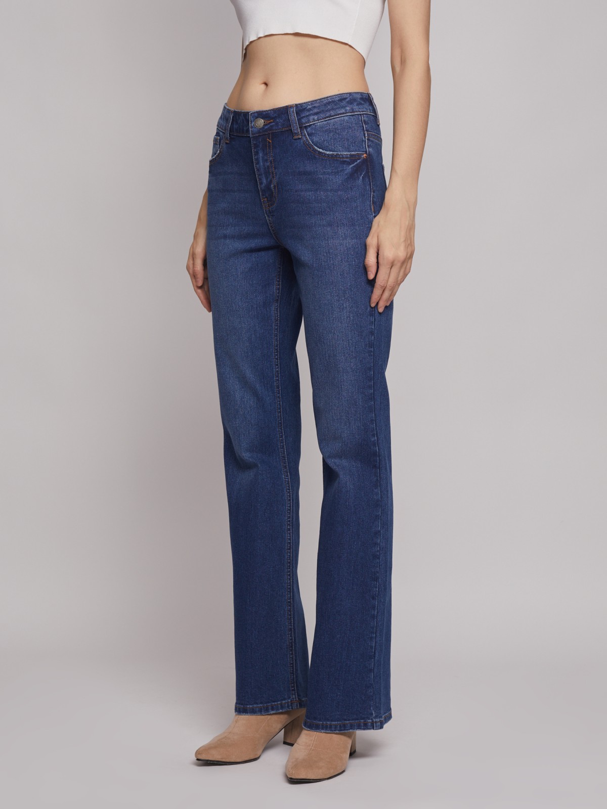 Джинсы силуэта Bootcut