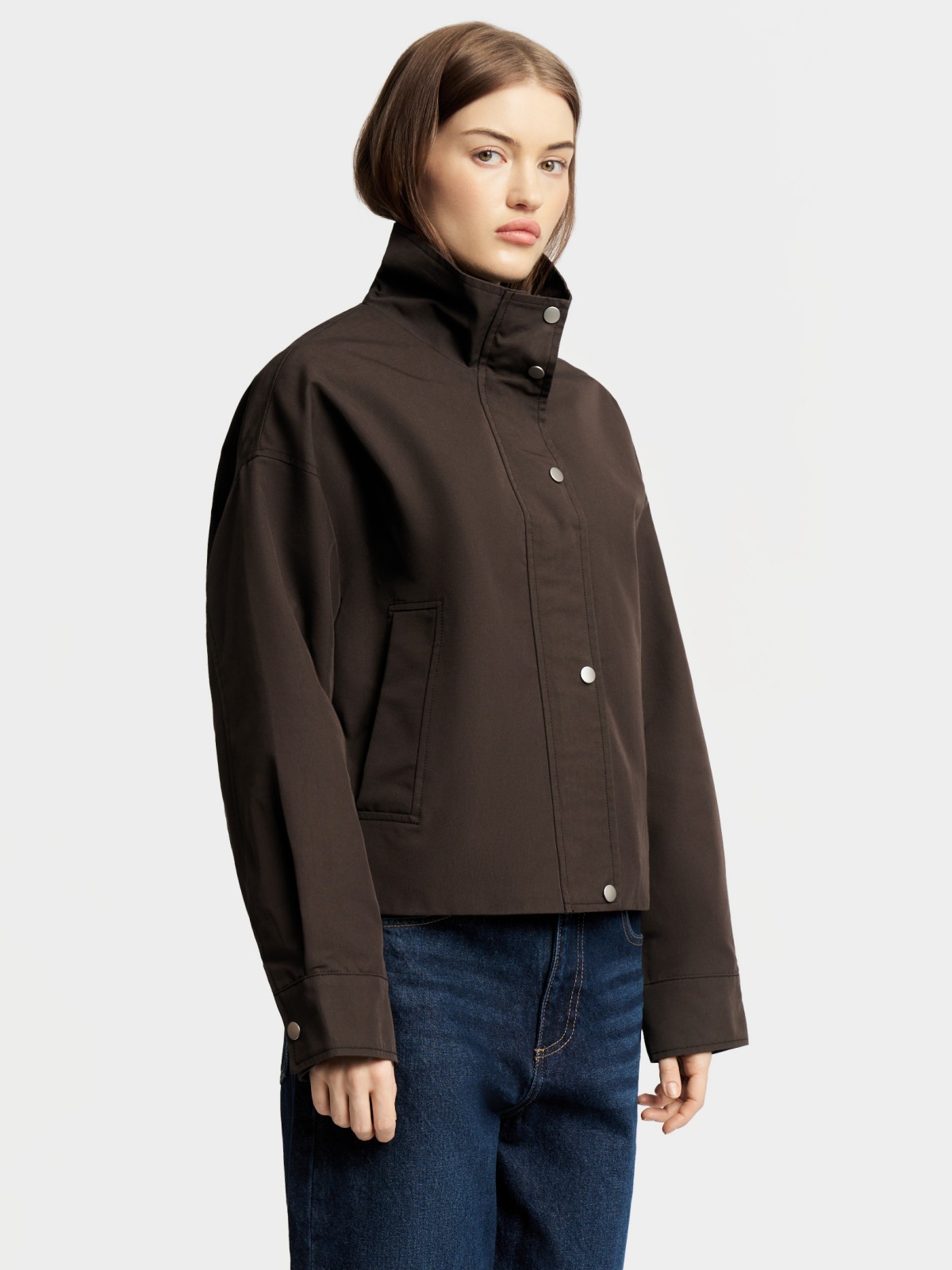 Куртка-ветровка с воротником