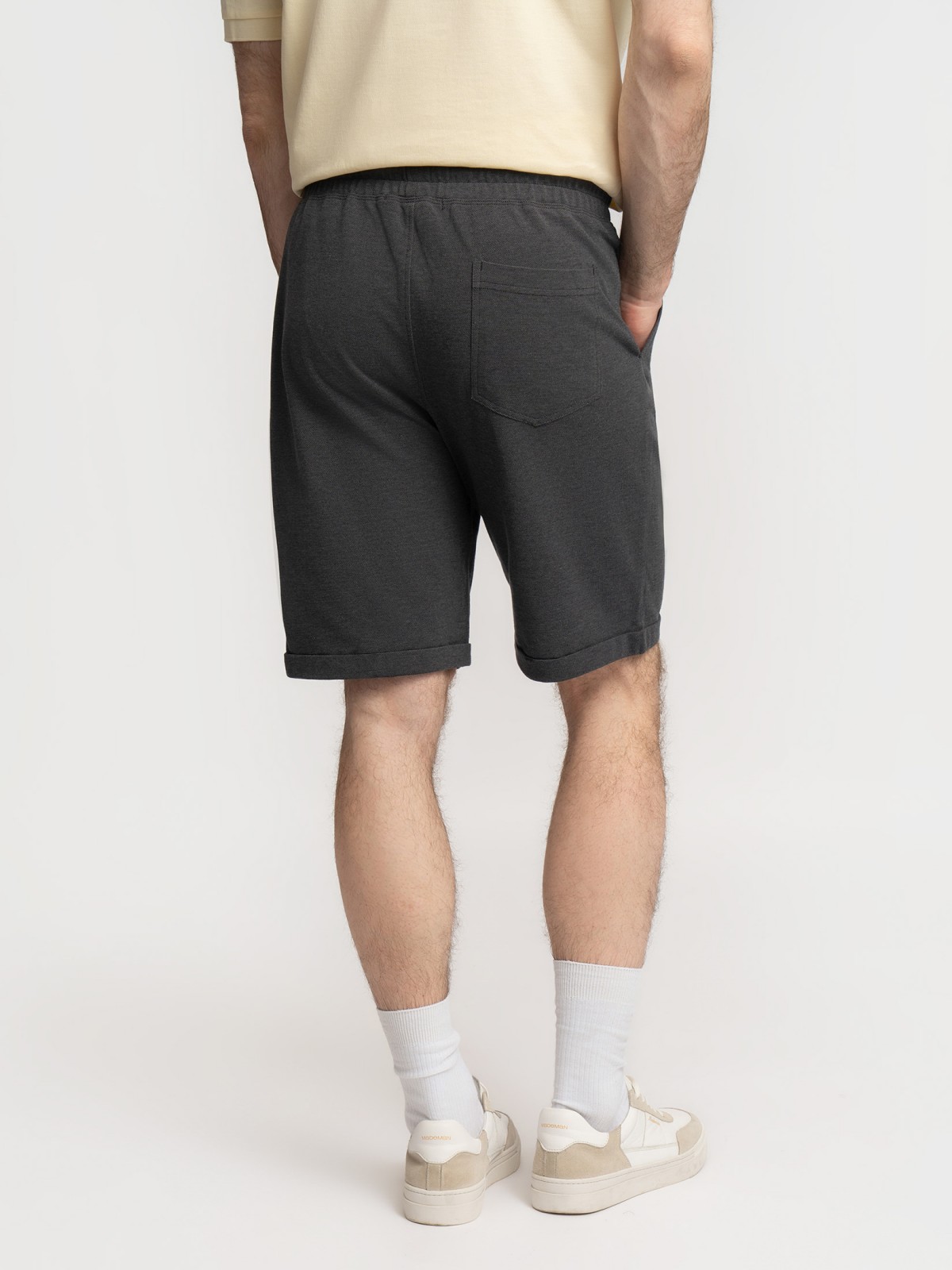 Шорты кроеные