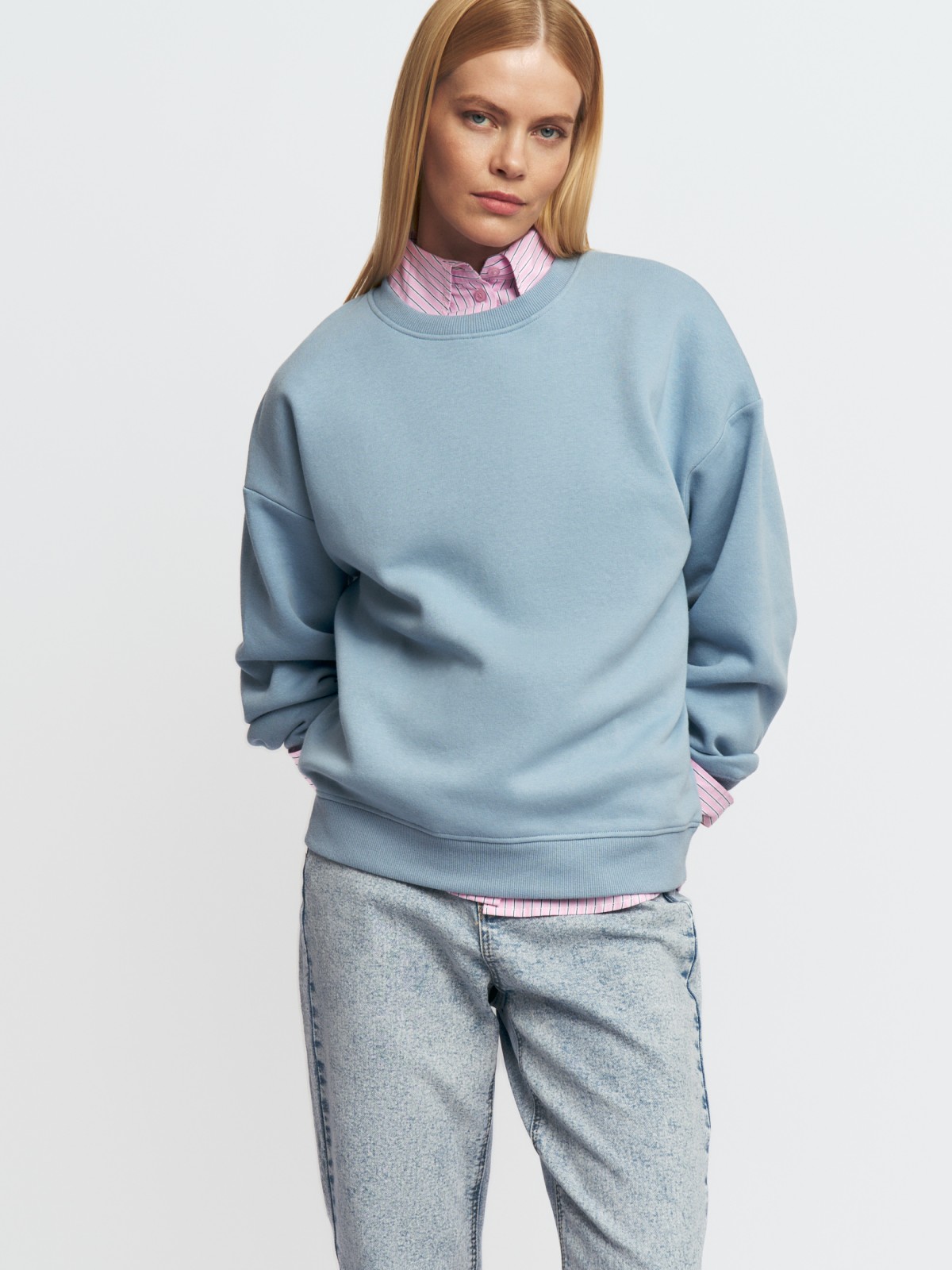 Базовый утеплённый свитшот с начёсом