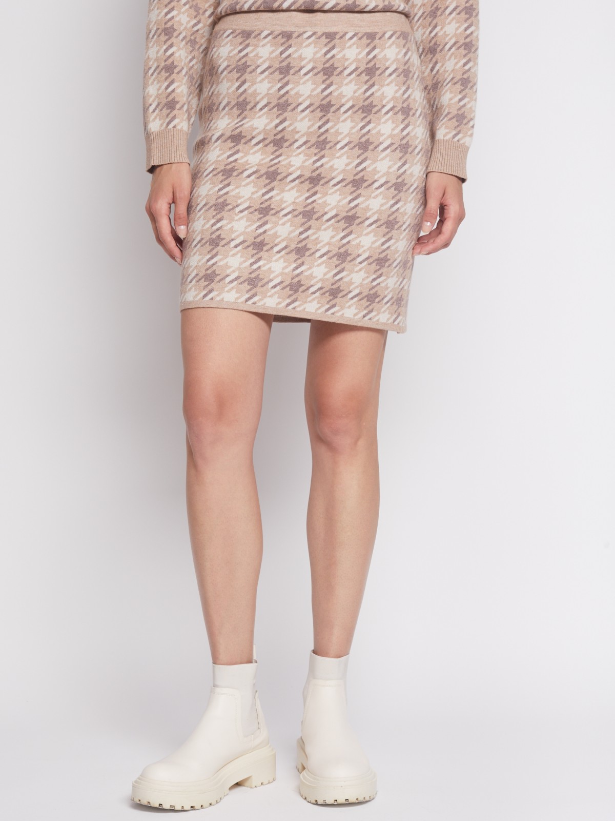 Юбка-карандаш с узором в клетку