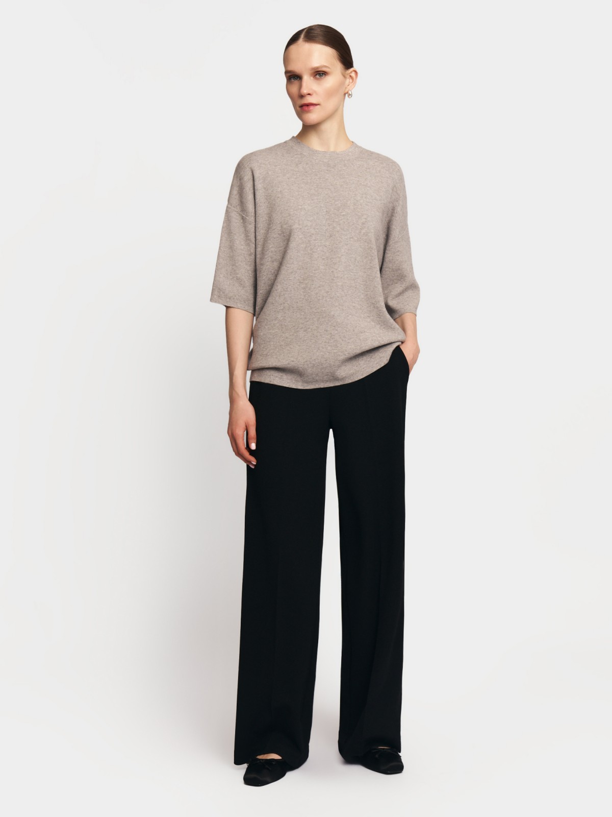 Трикотажный джемпер с коротким рукавом