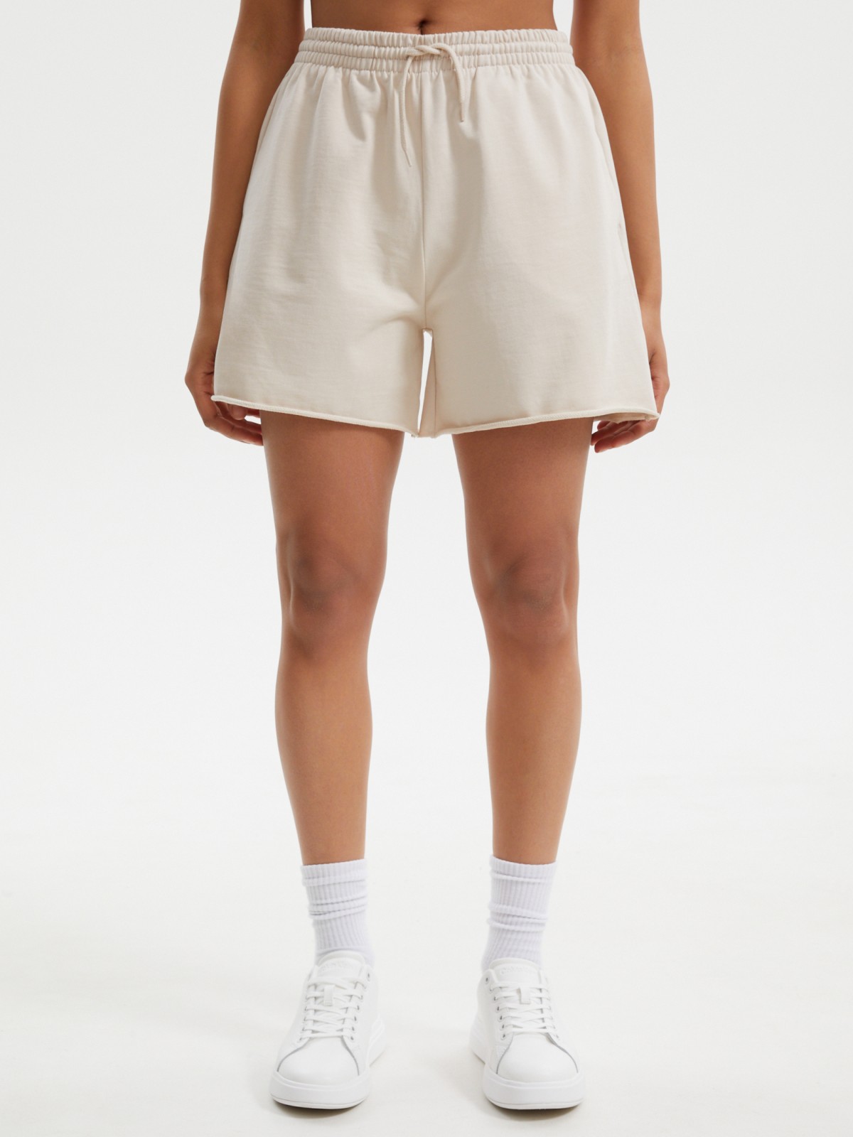 Трикотажные короткие шорты из хлопка