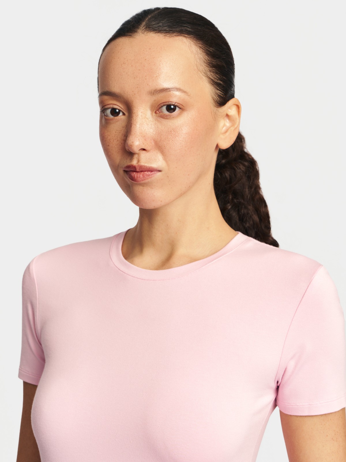 Трикотажная футболка однотонная