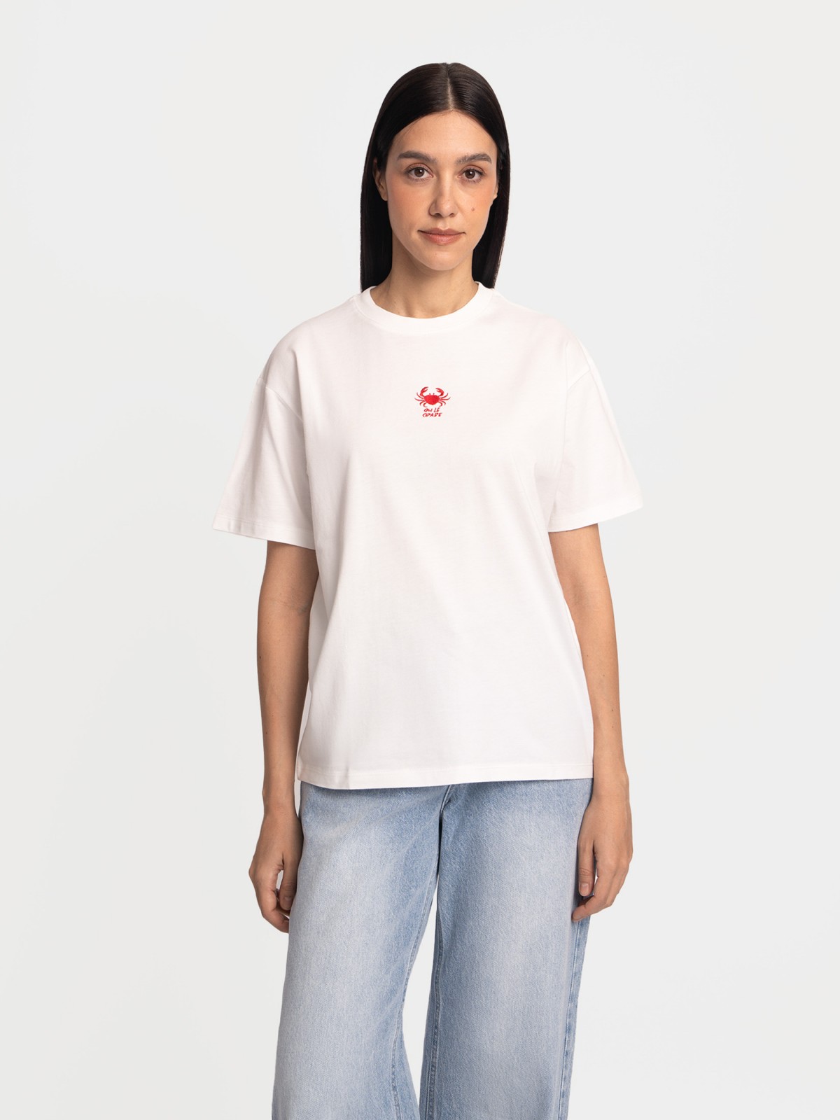 Футболка с коротким рукавом и вышивкой