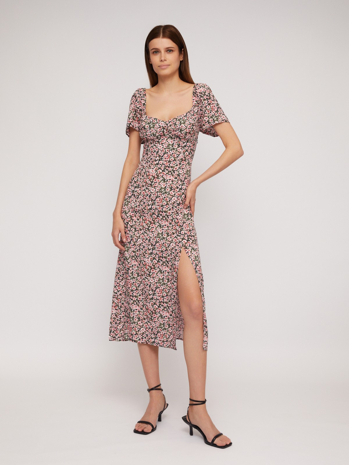 Платье миди из вискозы с коротким рукавом и разрезом