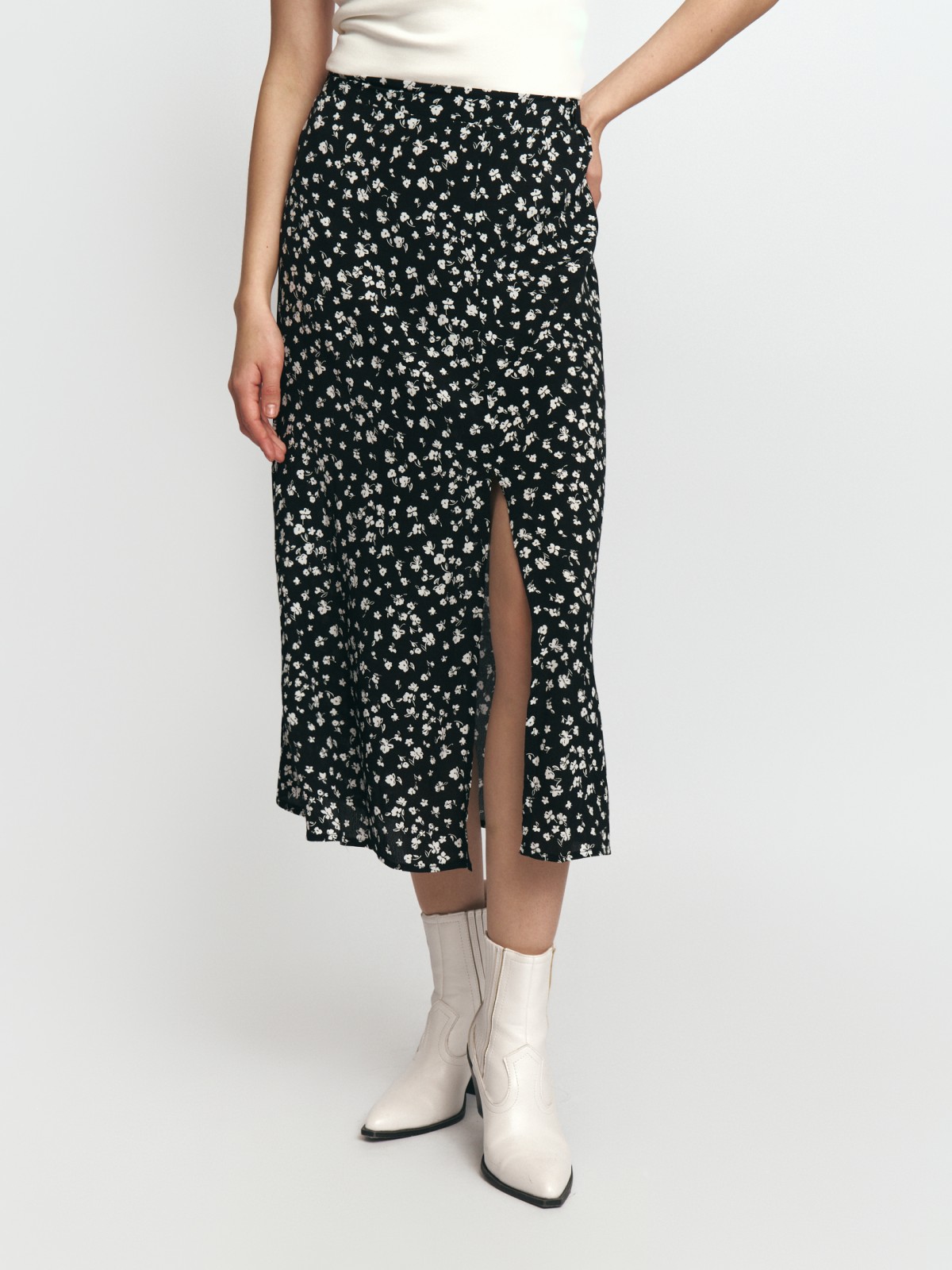 Юбка миди из вискозы на резинке с разрезом